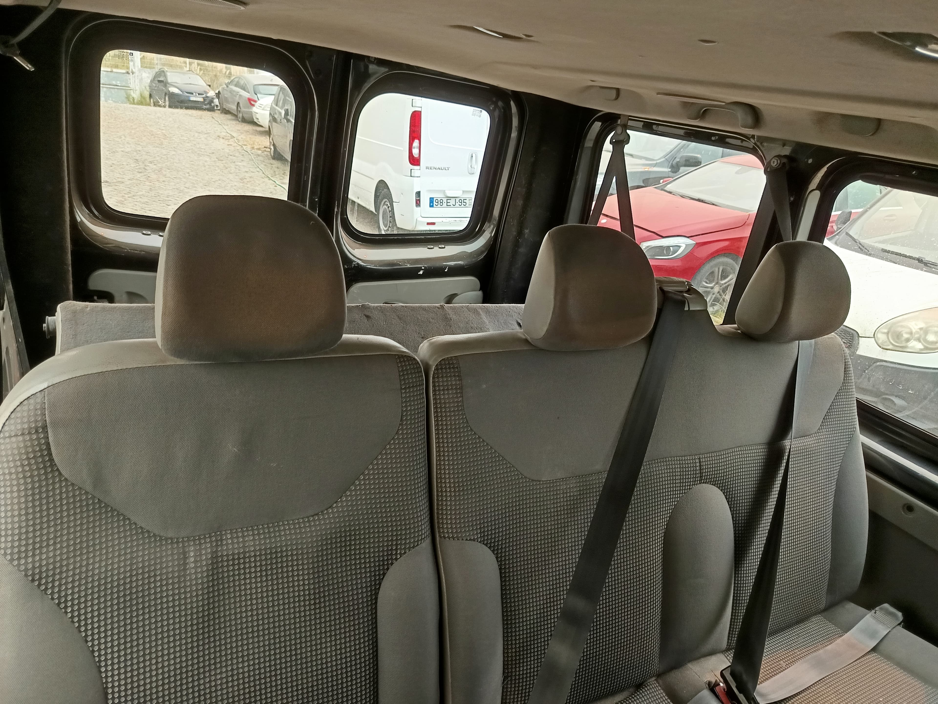 Opel Vivaro - Ano 2010 — imagem 39