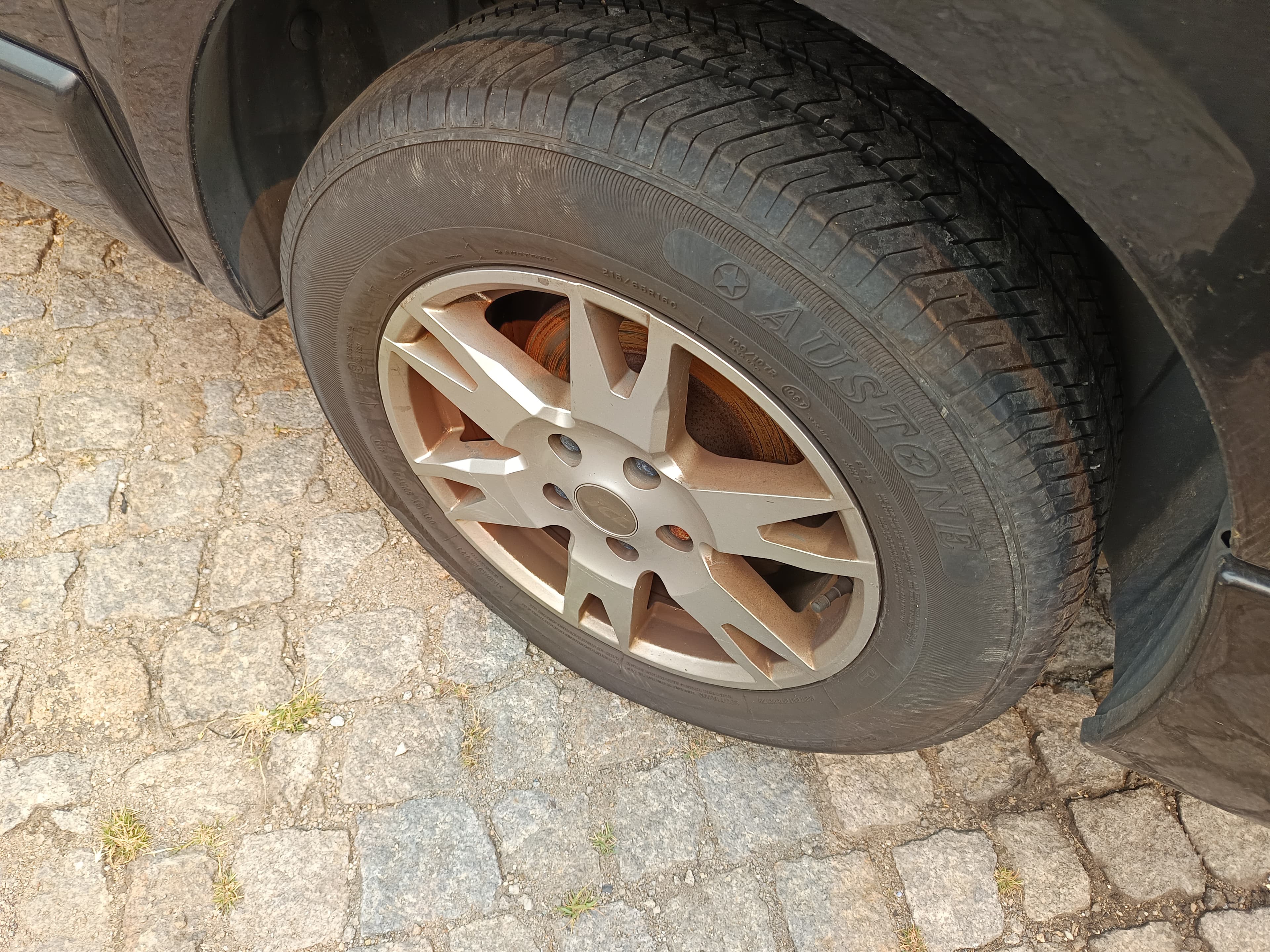 Opel Vivaro - Ano 2010 — imagem 19