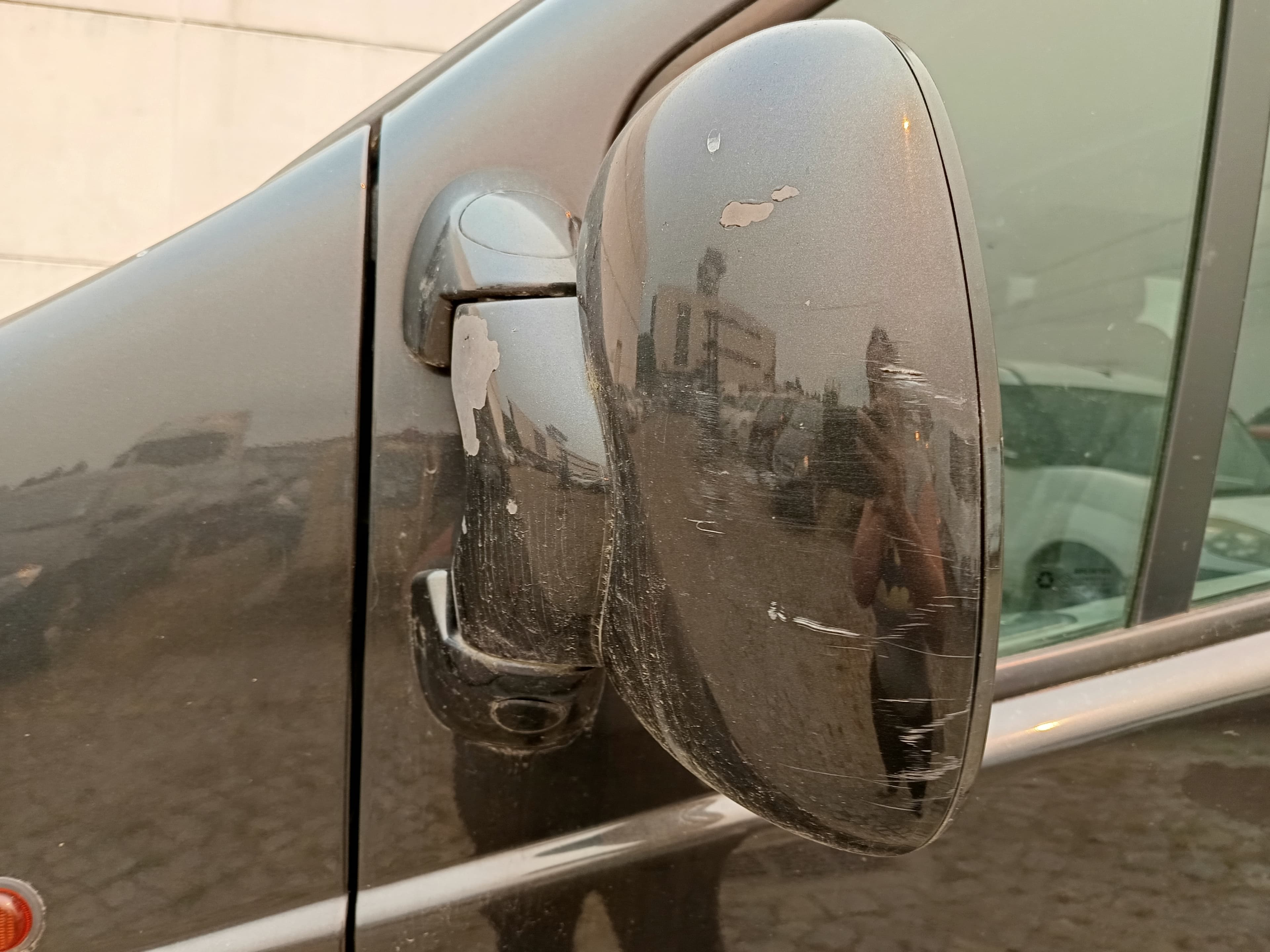 Opel Vivaro - Ano 2010 — imagem 21