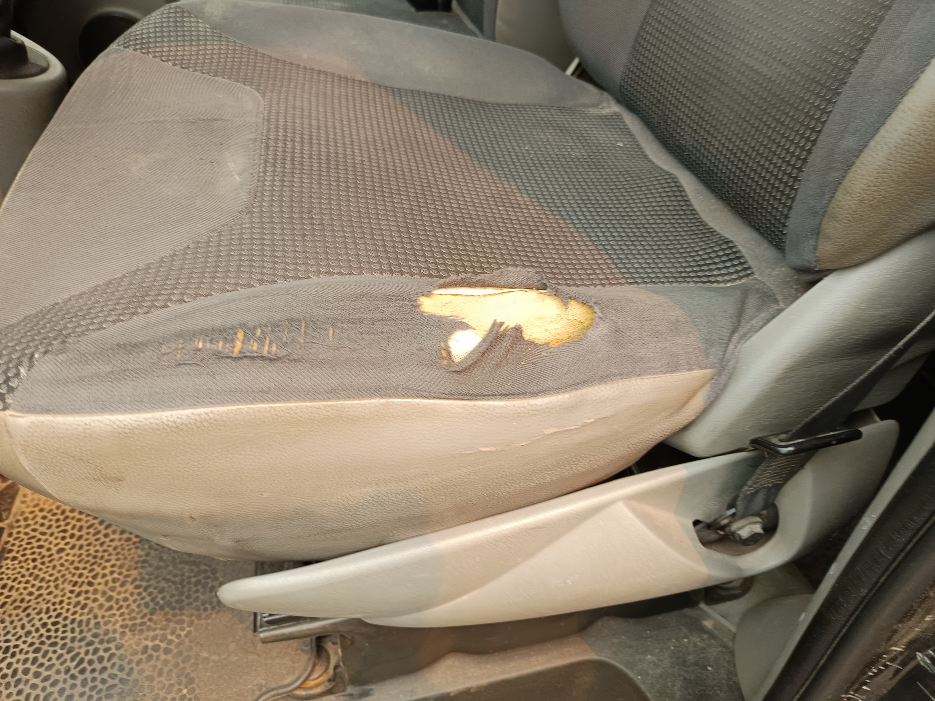 Opel Vivaro - Ano 2010 — imagem 25