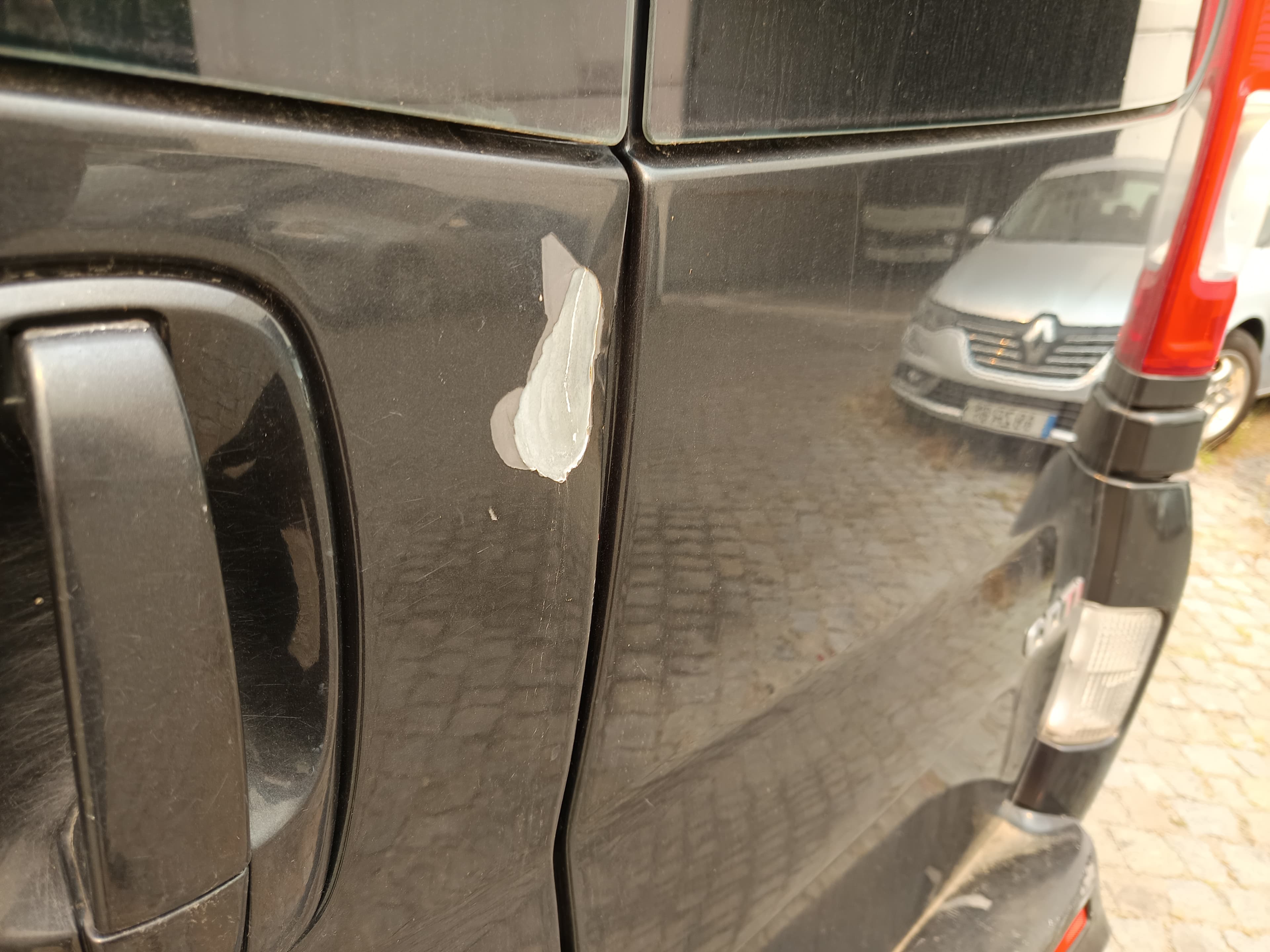 Opel Vivaro - Ano 2010 — imagem 22
