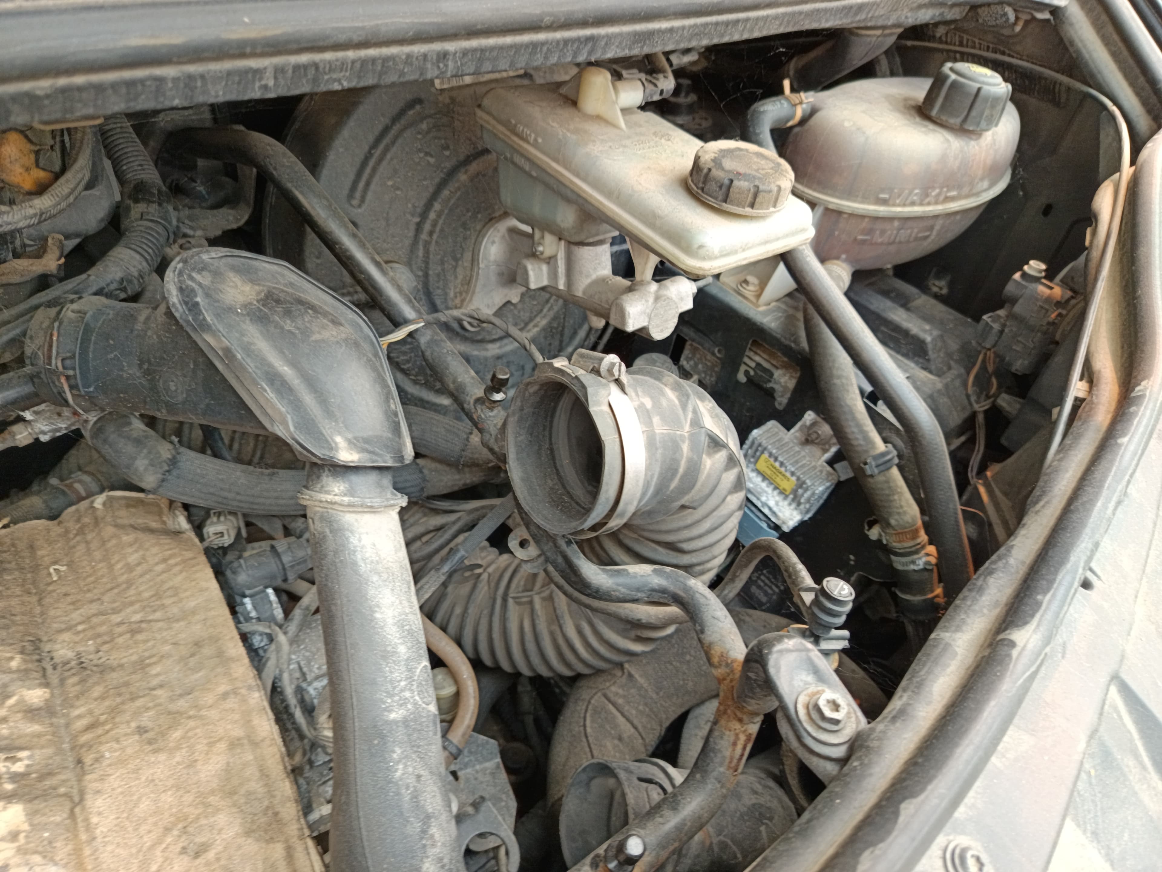 Opel Vivaro - Ano 2010 — imagem 12
