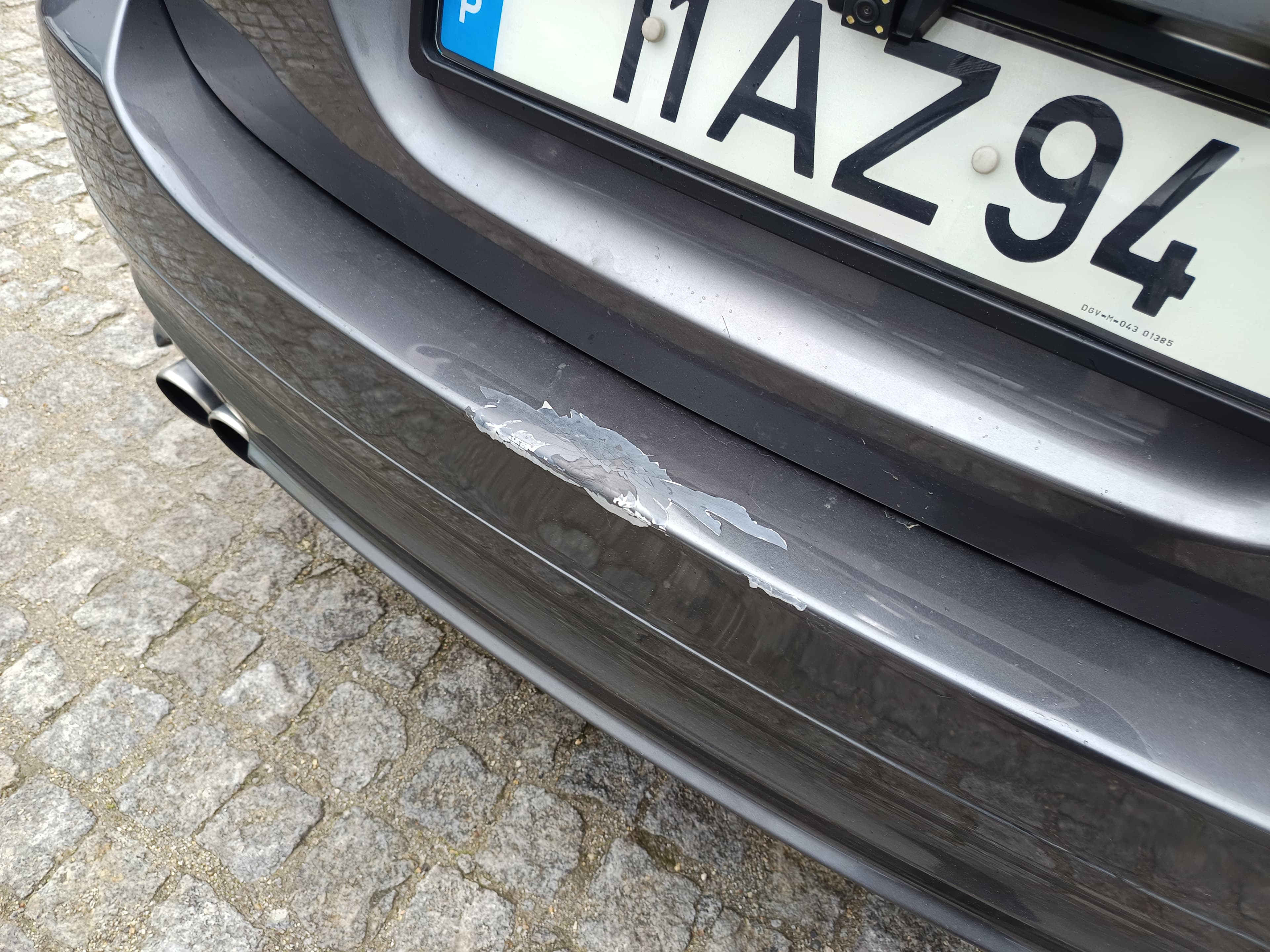 BMW 320d · Ano 2005 — image 12
