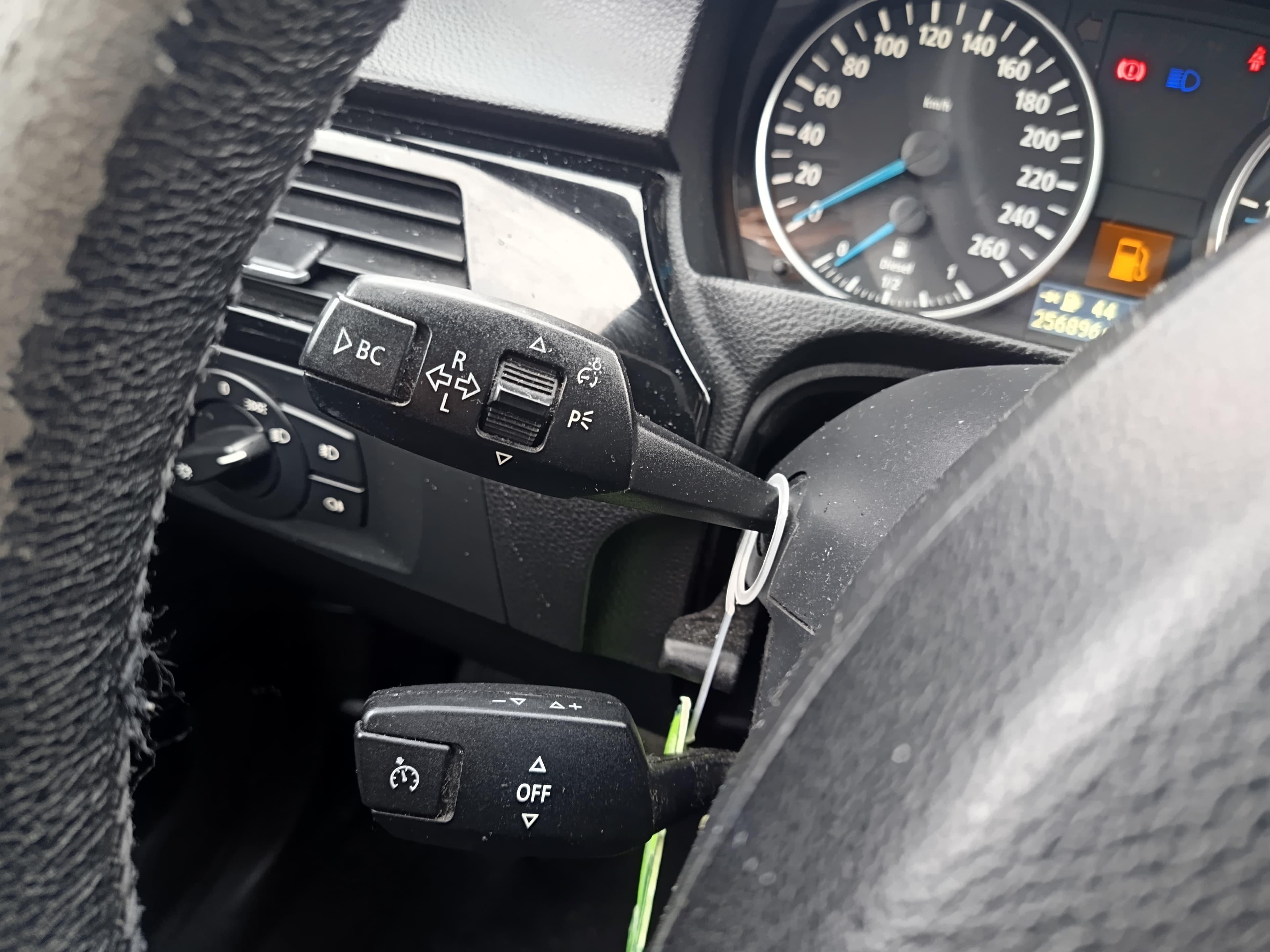 BMW 320d · Ano 2005 — image 41