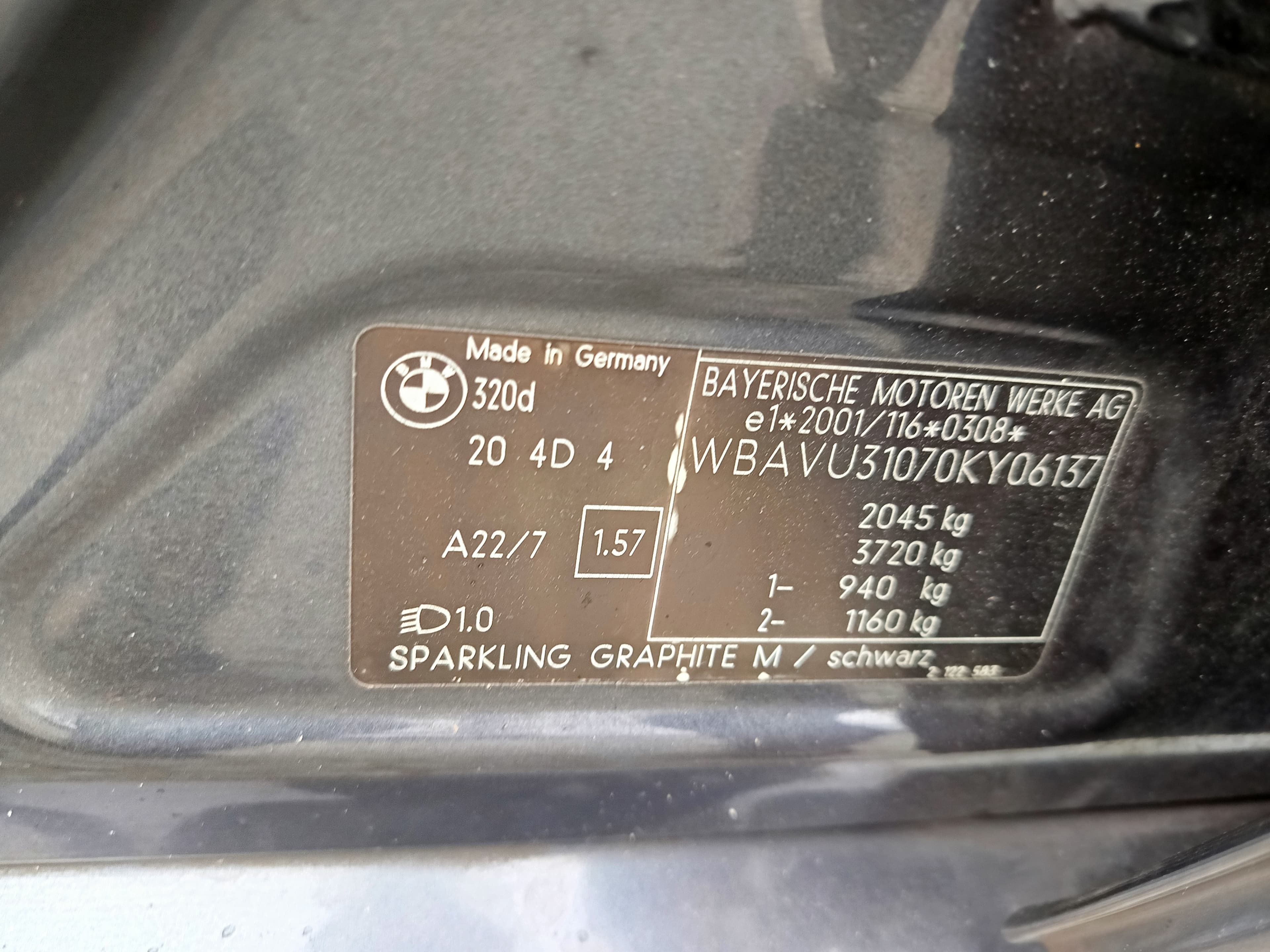 BMW 320d · Ano 2005 — image 30