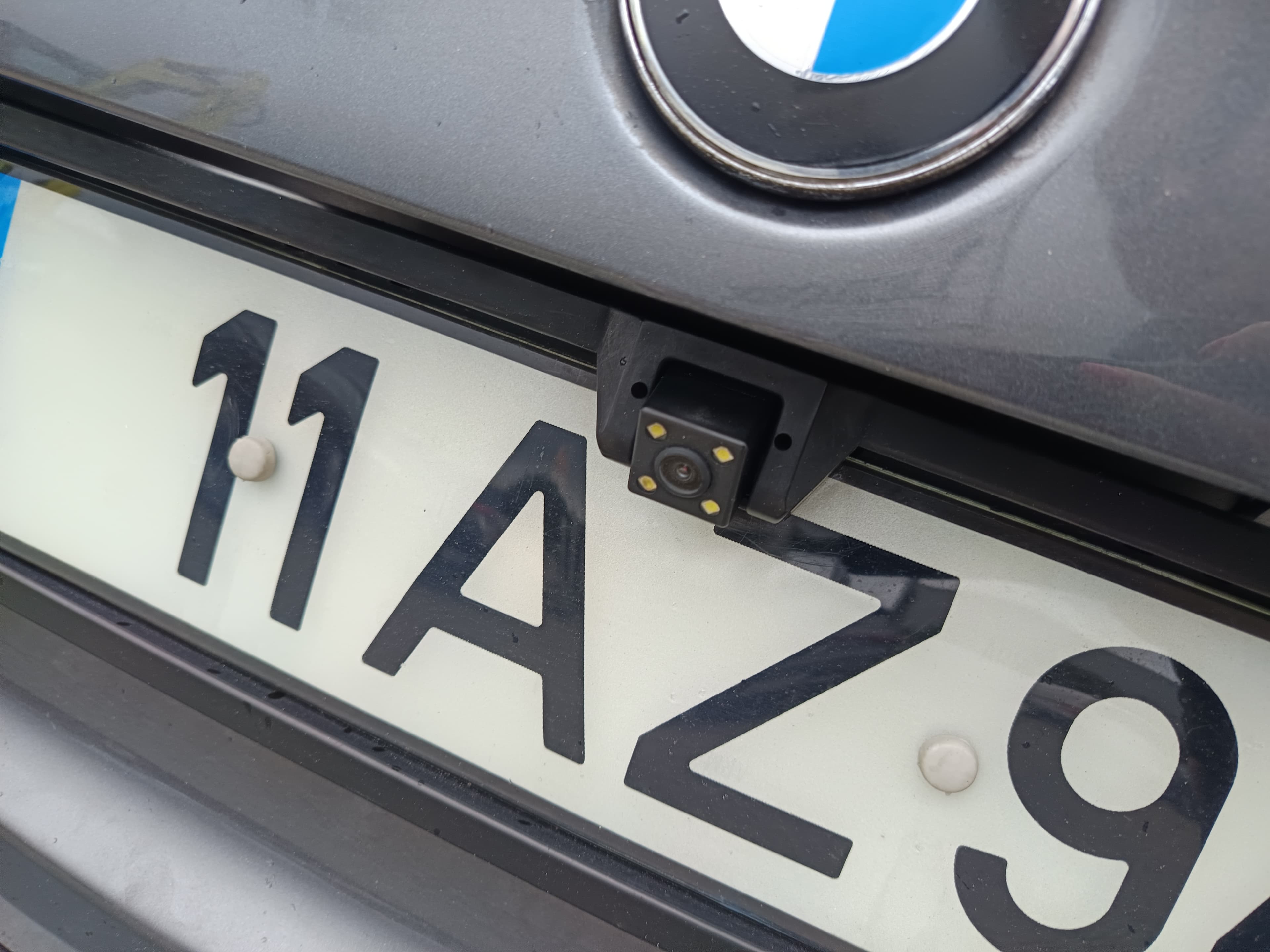 BMW 320d · Ano 2005 — image 13