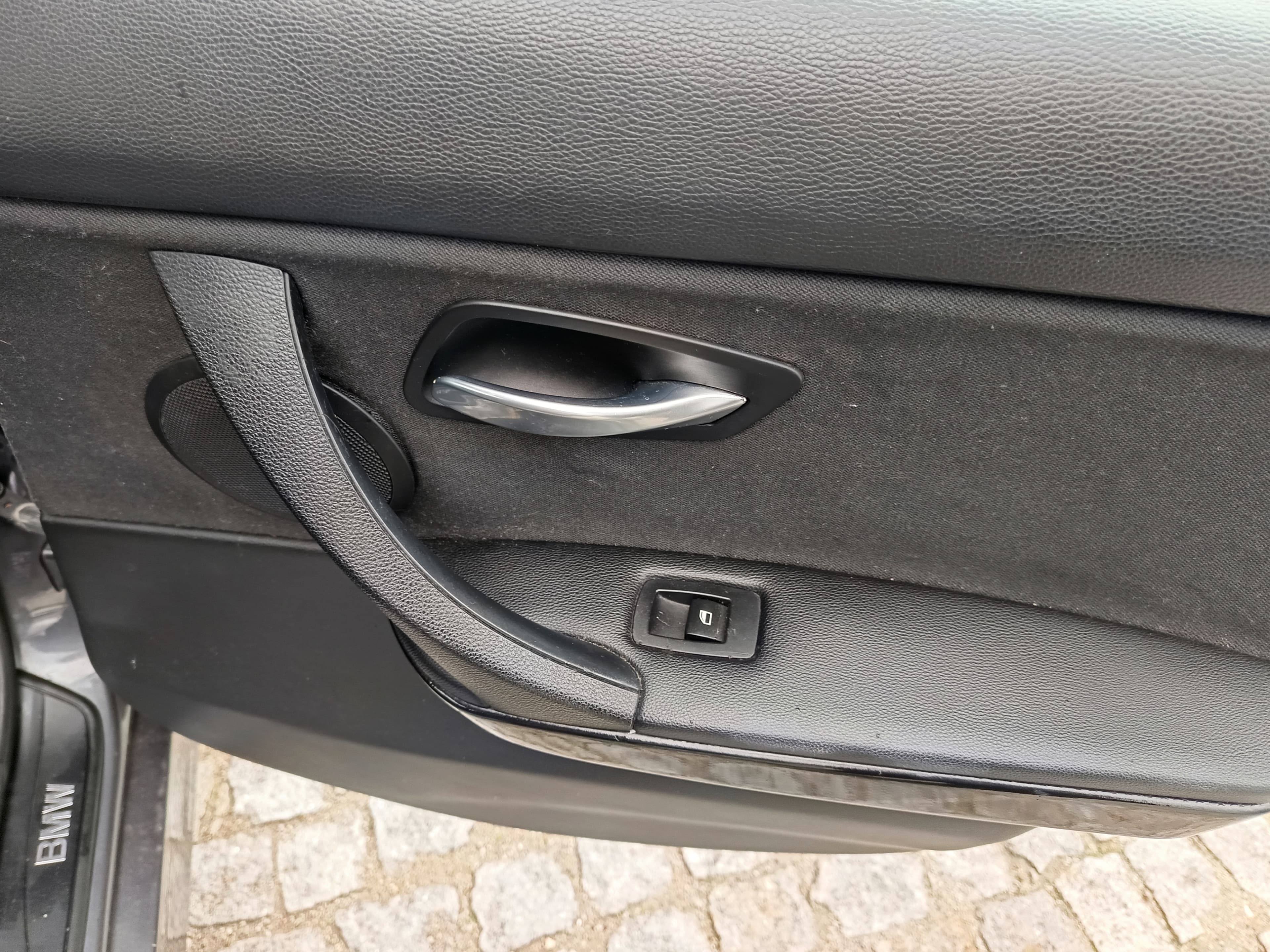BMW 320d · Ano 2005 — image 22