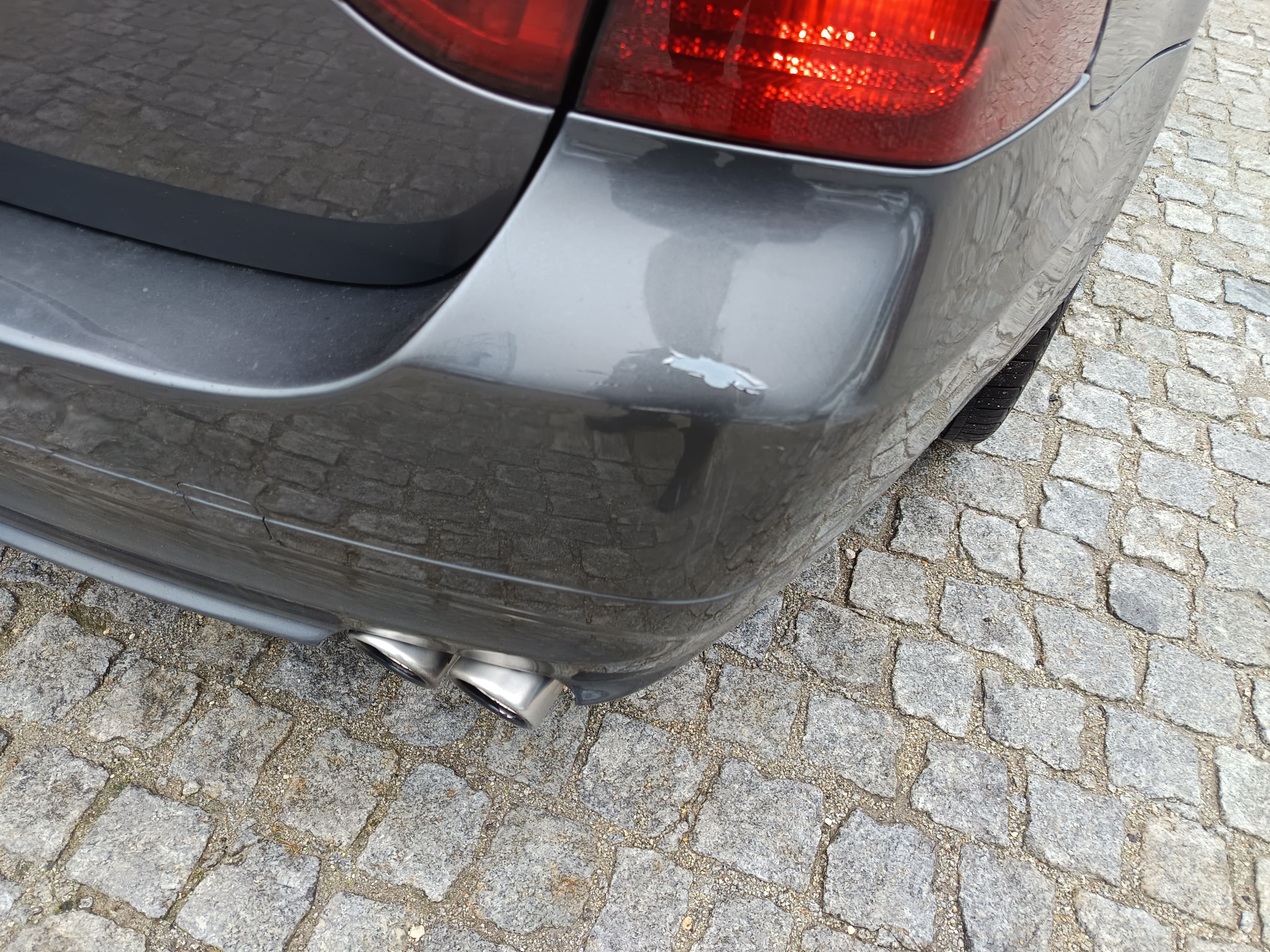 BMW 320d · Ano 2005 — image 11