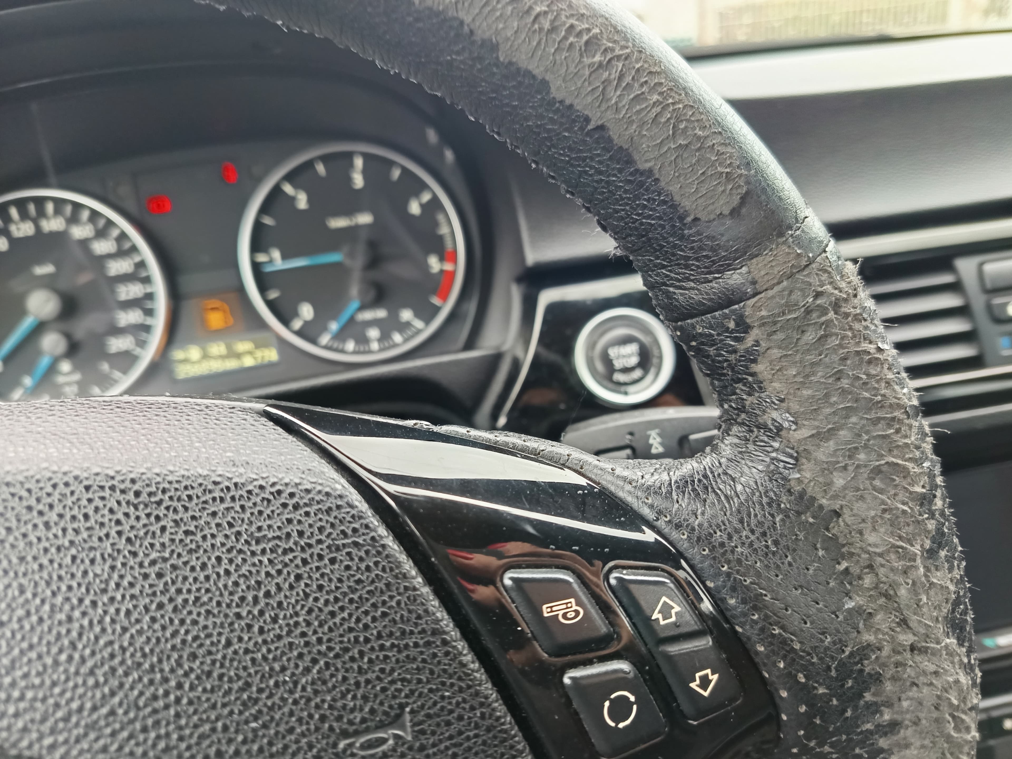 BMW 320d · Ano 2005 — image 38