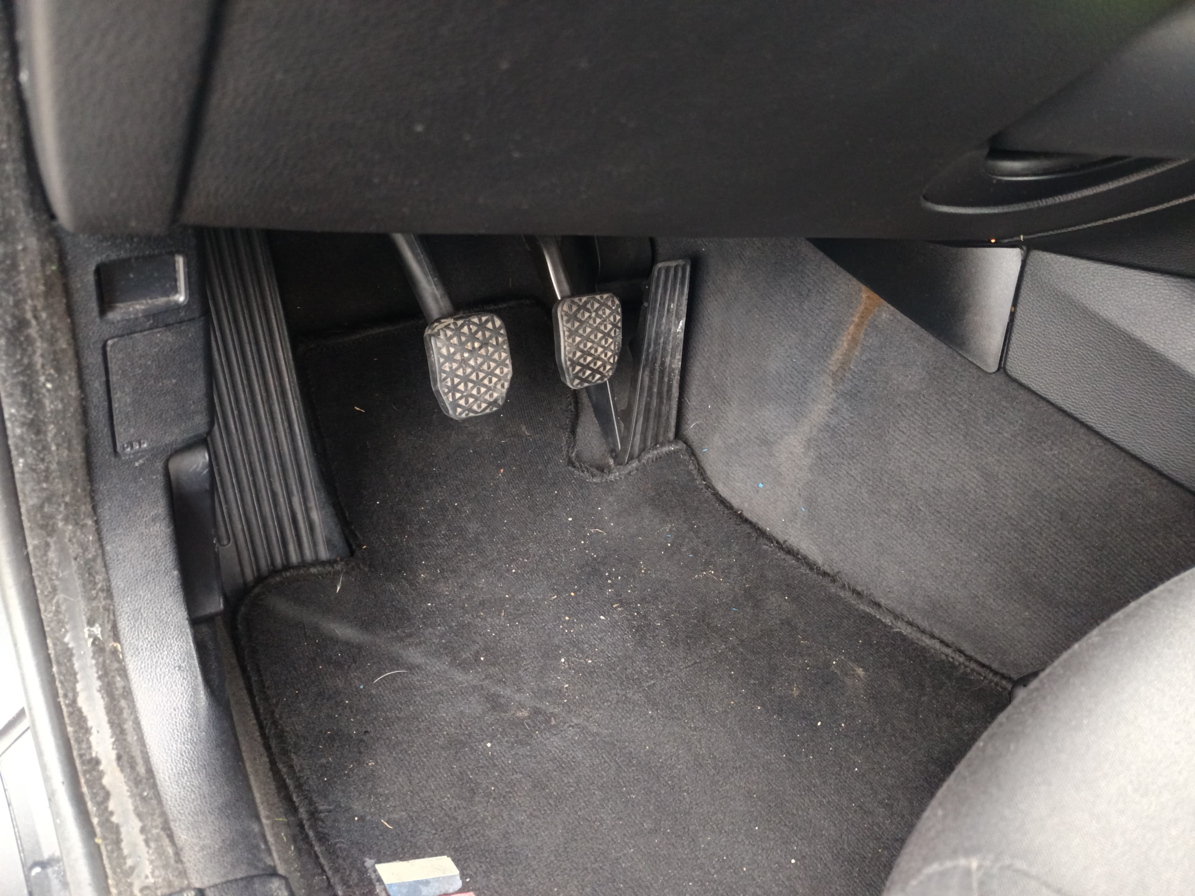 BMW 320d · Ano 2005 — image 31