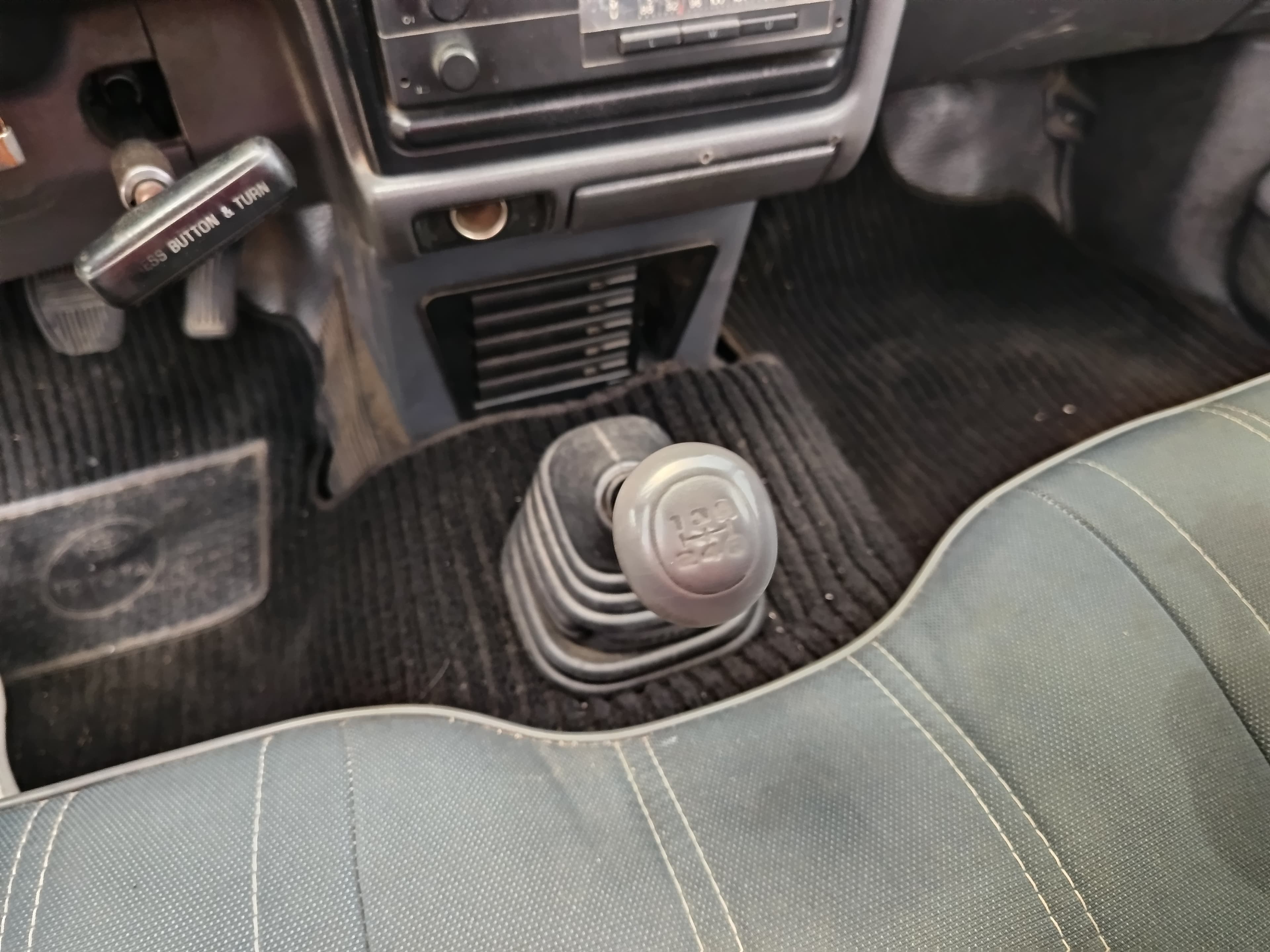 Toyota Hilux · Ano 1997 — image 27