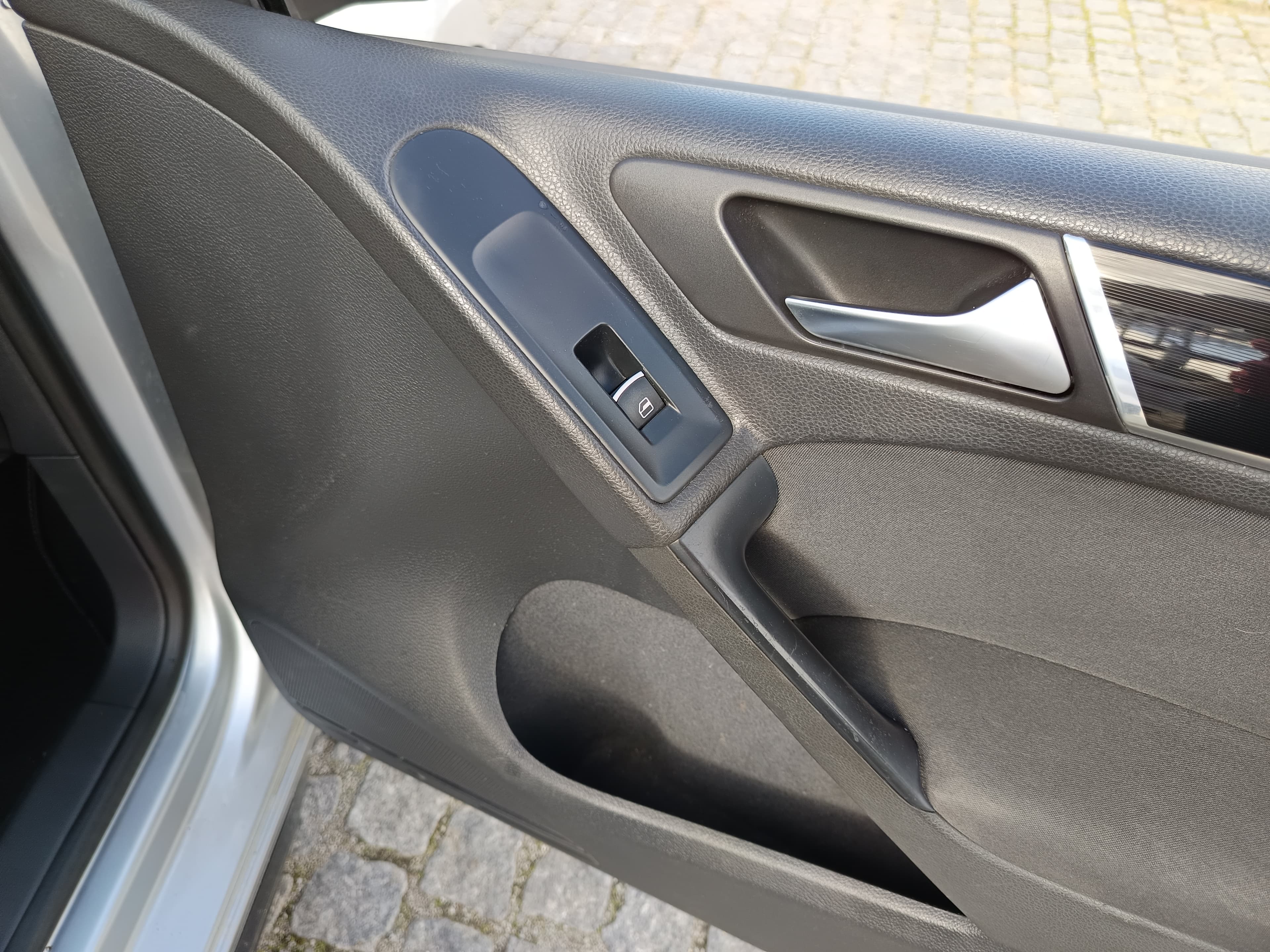Volkswagen Golf GTI · Ano 2010 — imagem 27