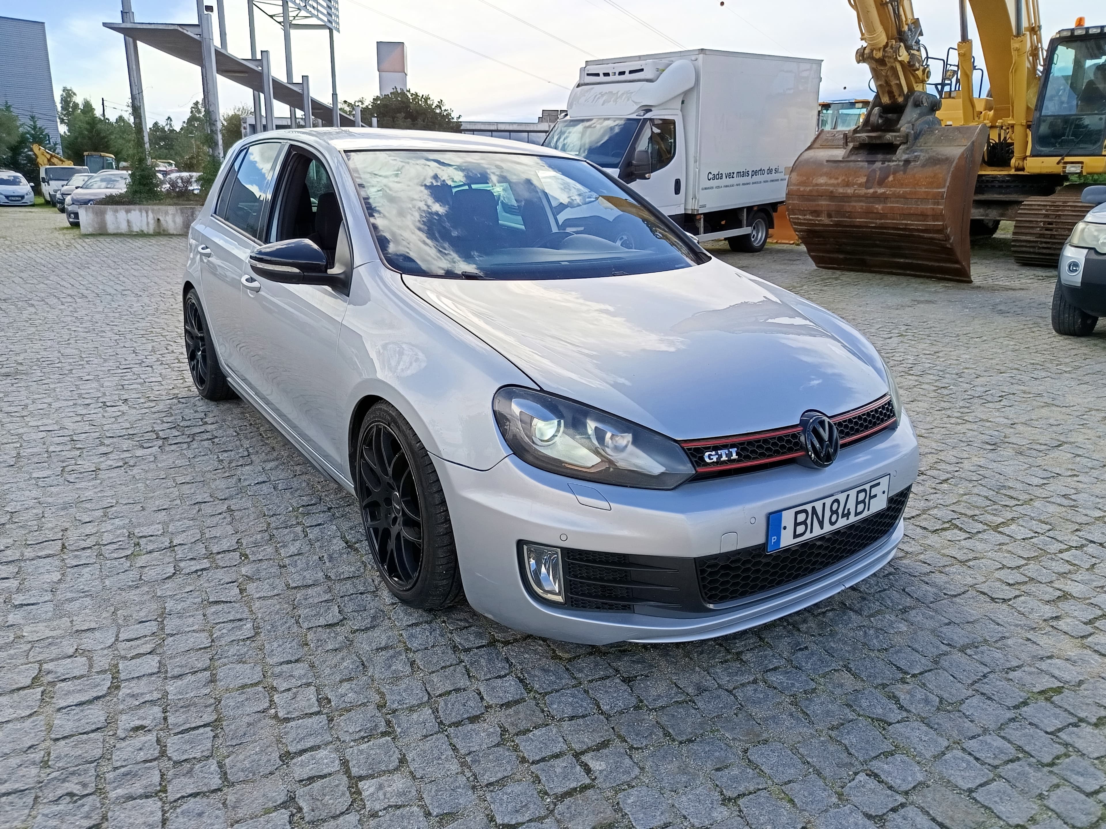 Volkswagen Golf GTI · Ano 2010 — imagem 1