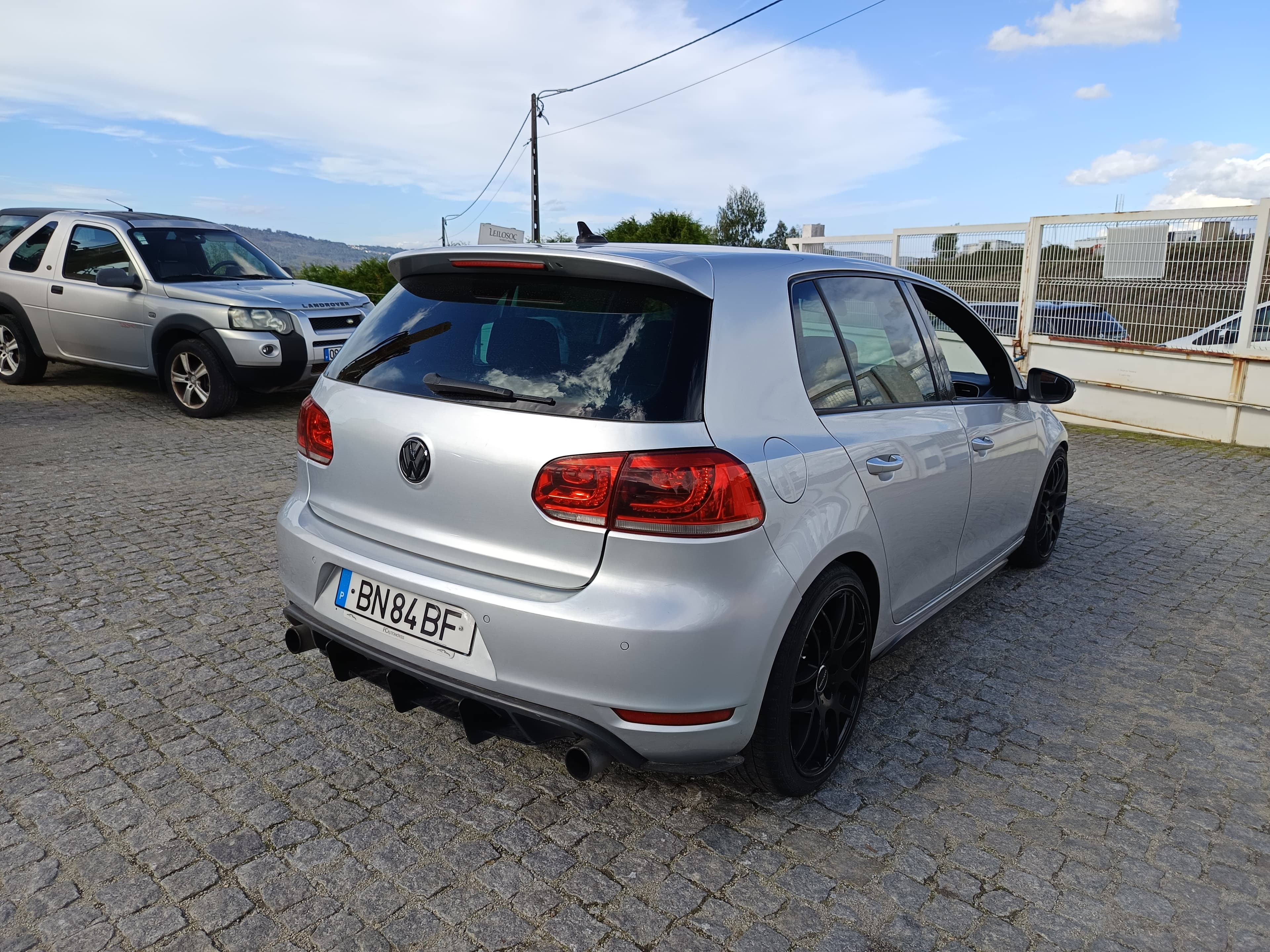 Volkswagen Golf GTI · Ano 2010 — imagem 4