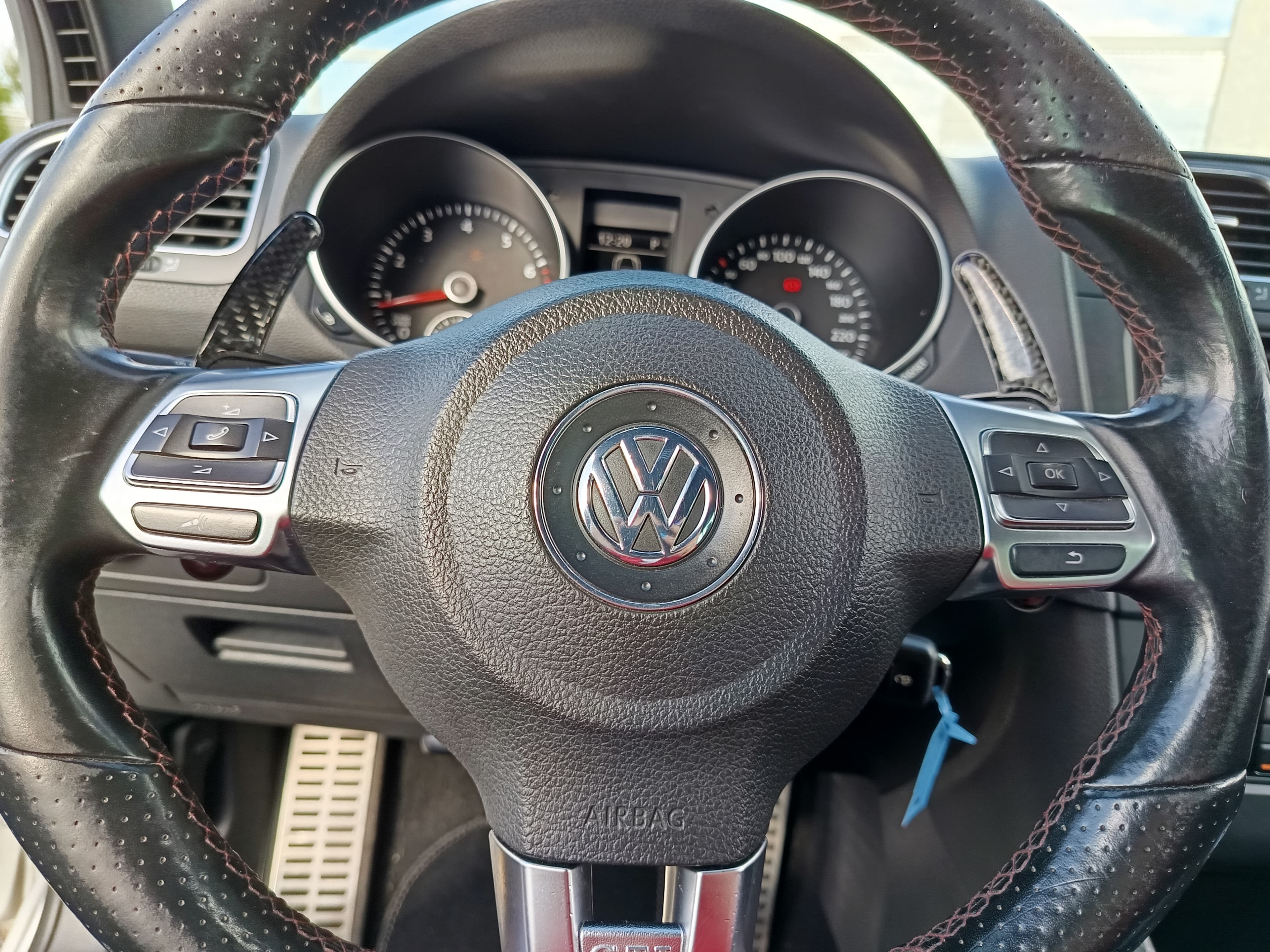Volkswagen Golf GTI · Ano 2010 — imagem 39