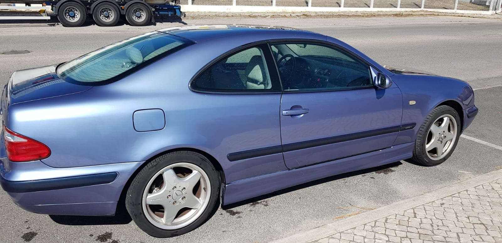 Mercedes-Benz CLK 230 · Ano 1998 — imagem 4