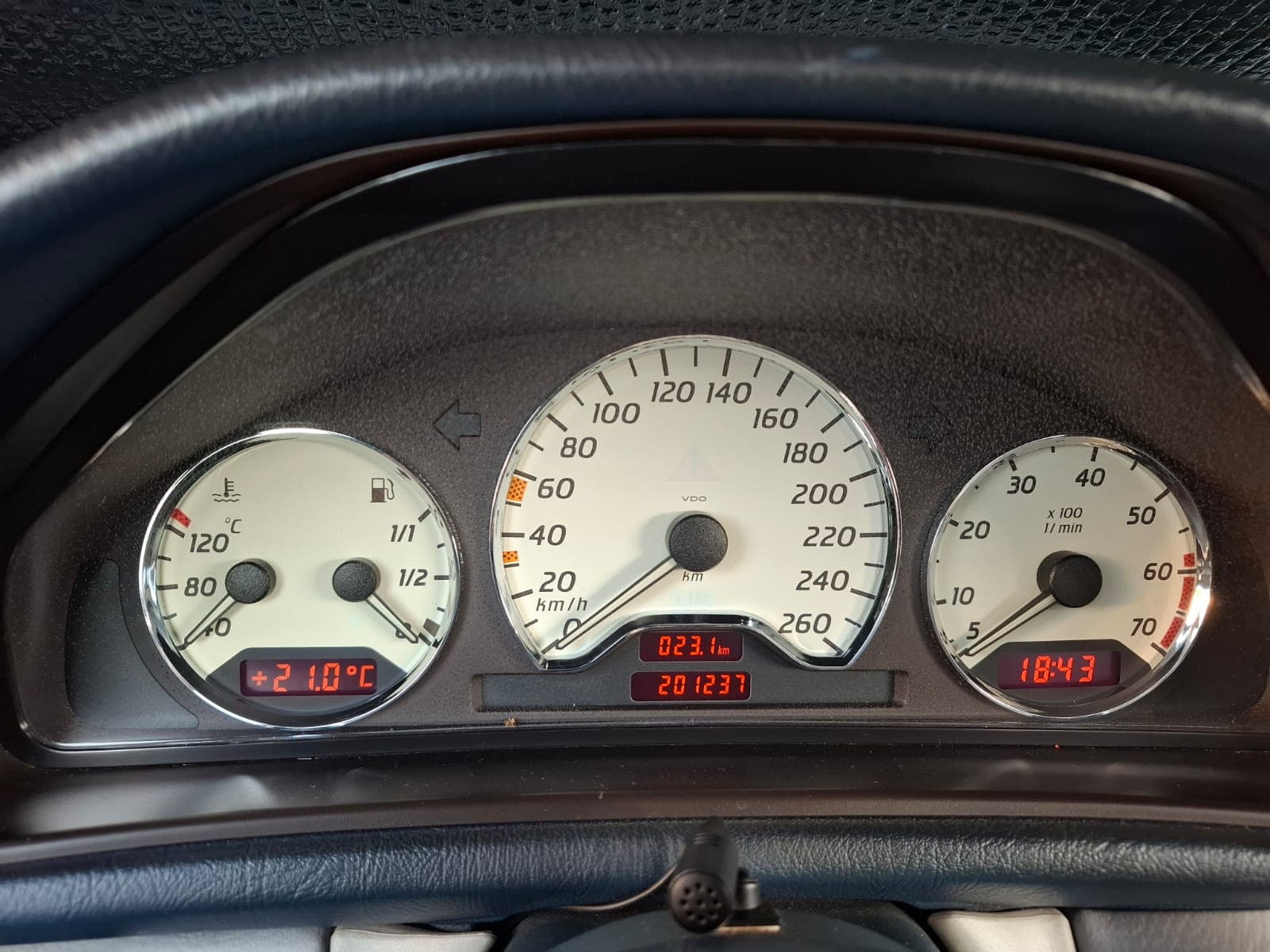 Mercedes-Benz CLK 230 · Ano 1998 — imagem 12