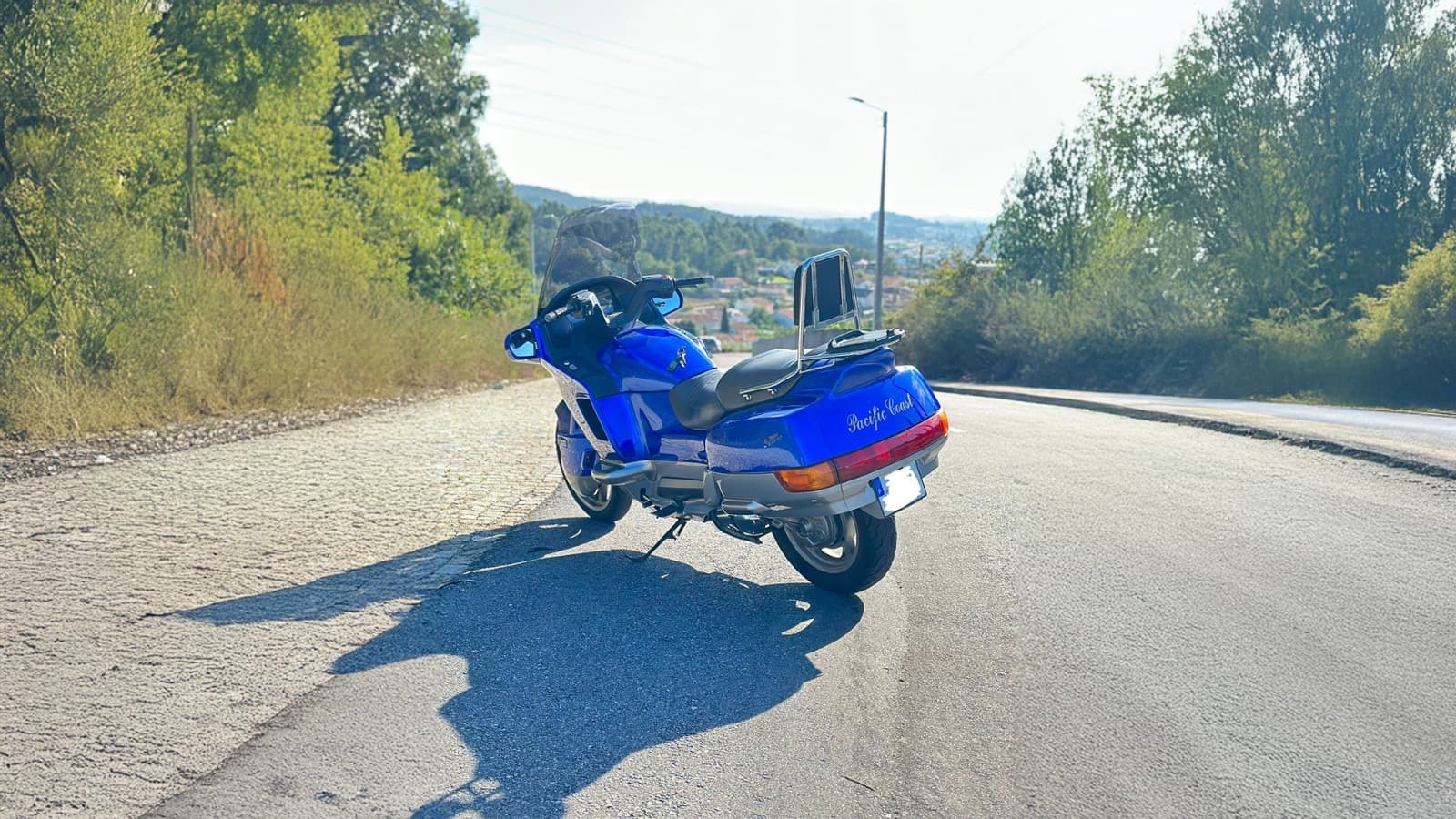 Honda Pacific Coast 800 · Ano 1989 — image 2