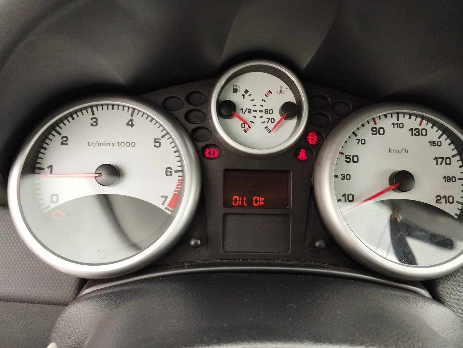 Peugeot 207 SW · Ano 2009 — imagen 14