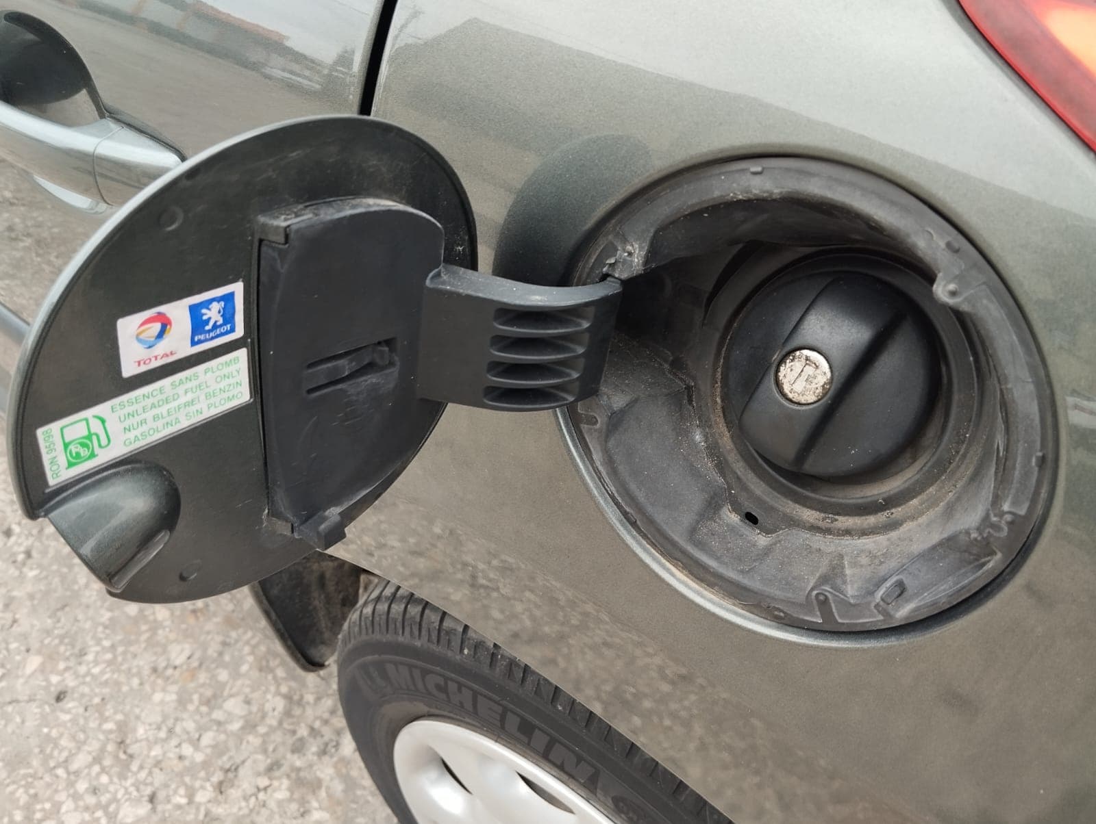Peugeot 207 SW · Ano 2009 — imagen 22