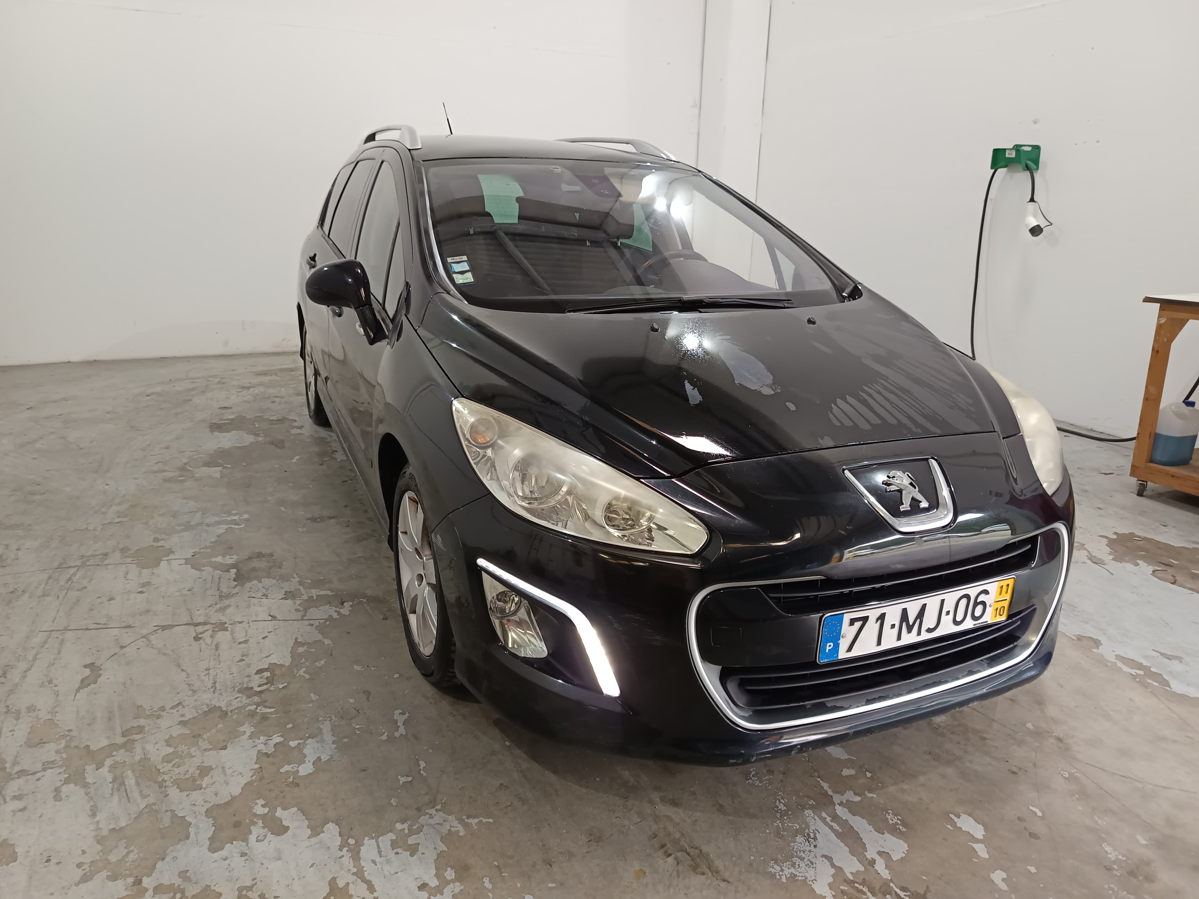Peugeot 308 SW · Ano 2011 — imagen 3