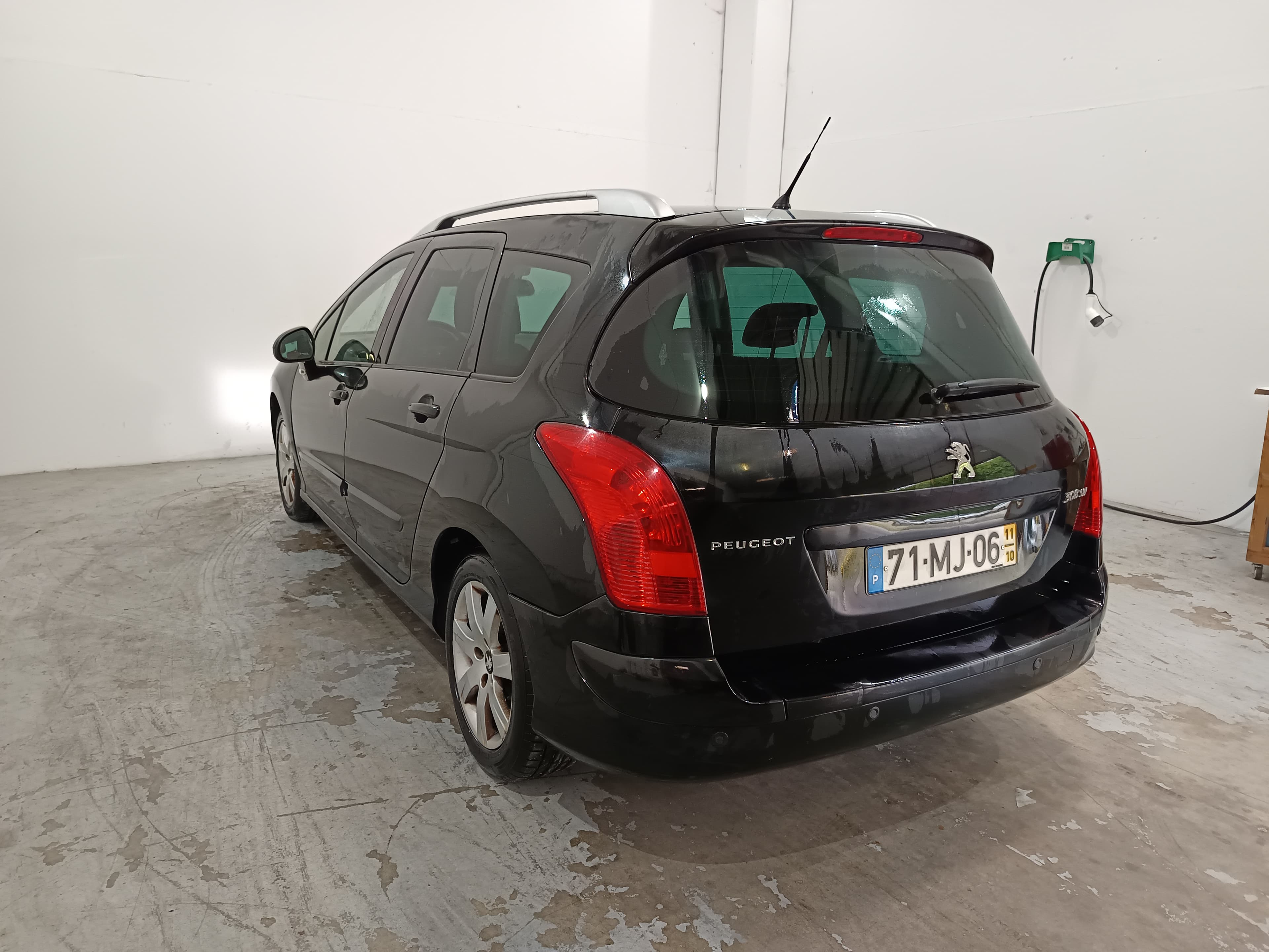 Peugeot 308 SW · Ano 2011 — imagen 4