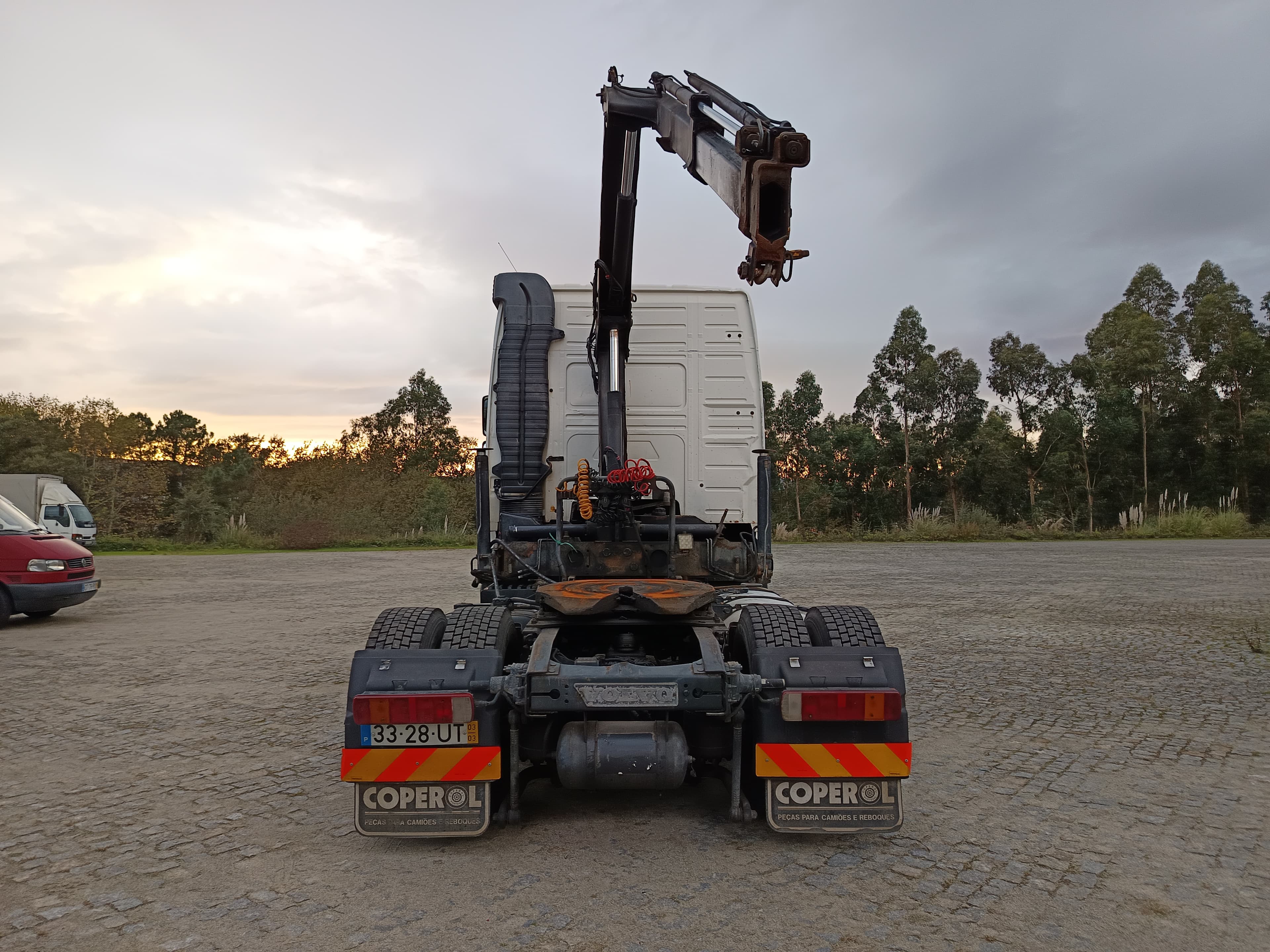 Volvo FH12 com Grua Hiab 4x2 · Ano 2003 — imagen 5