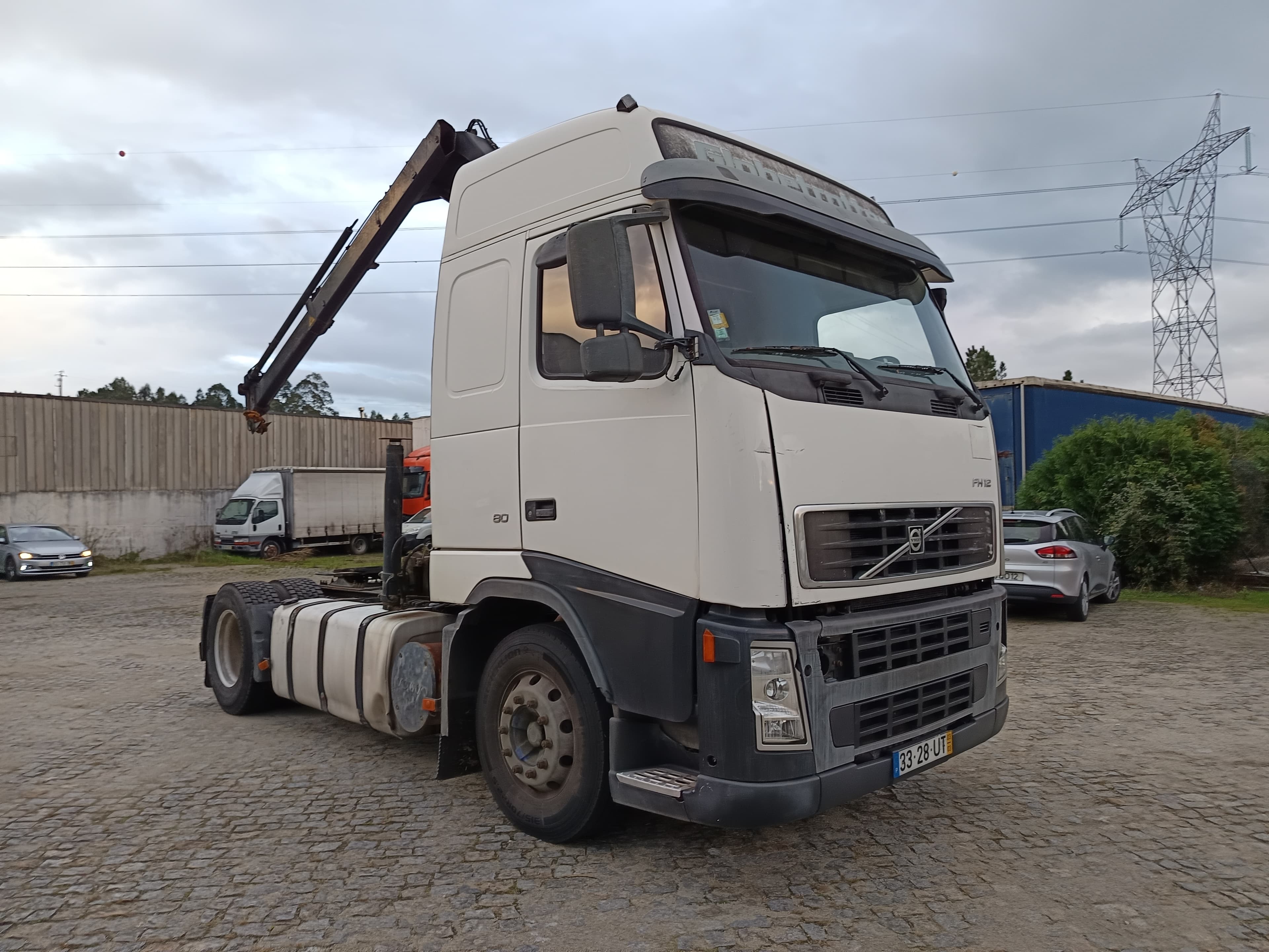 Volvo FH12 com Grua Hiab 4x2 · Ano 2003 — imagen 3