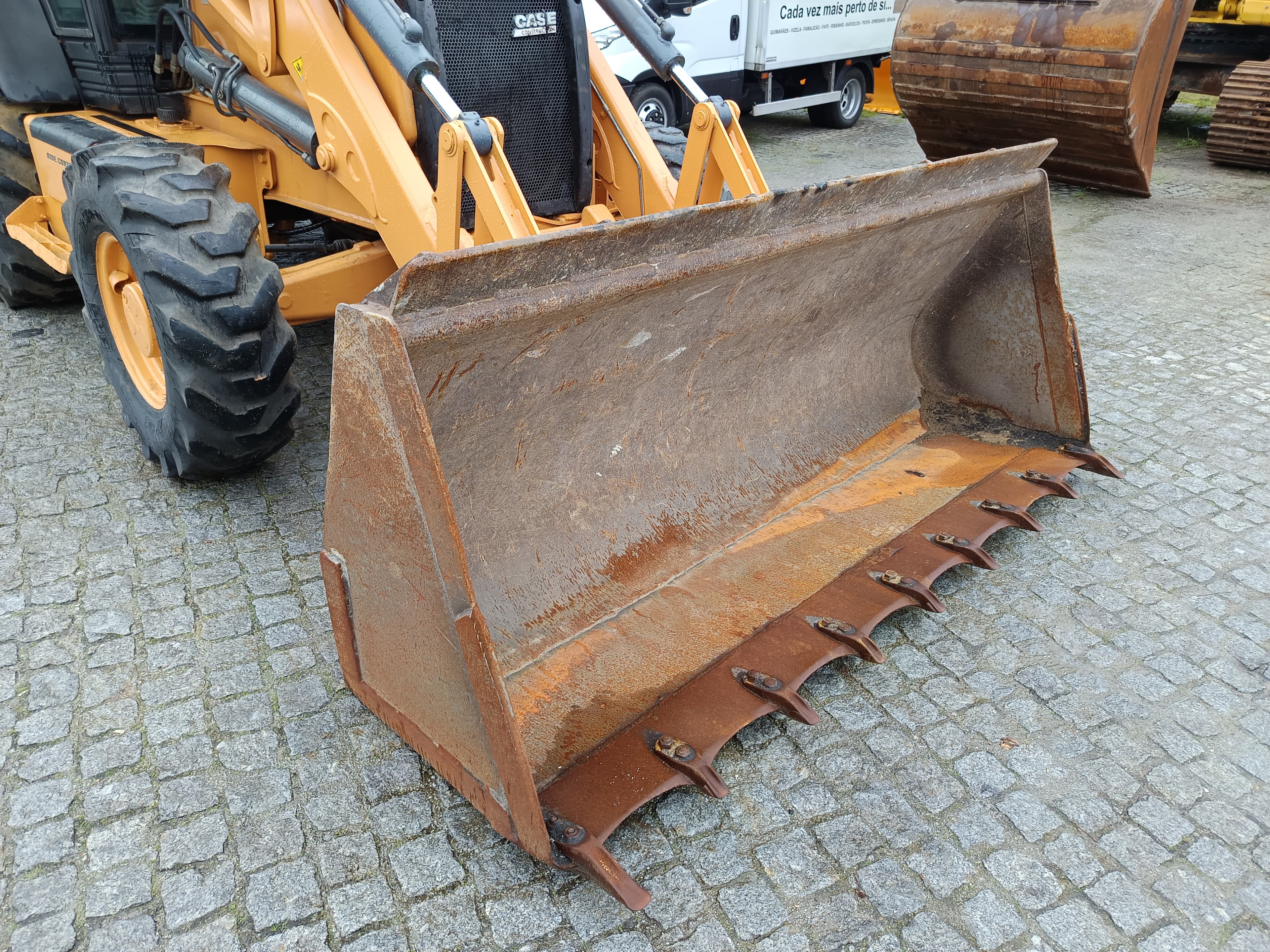 Retroescavadora Case 580 ST · Ano 2015 — imagen 6