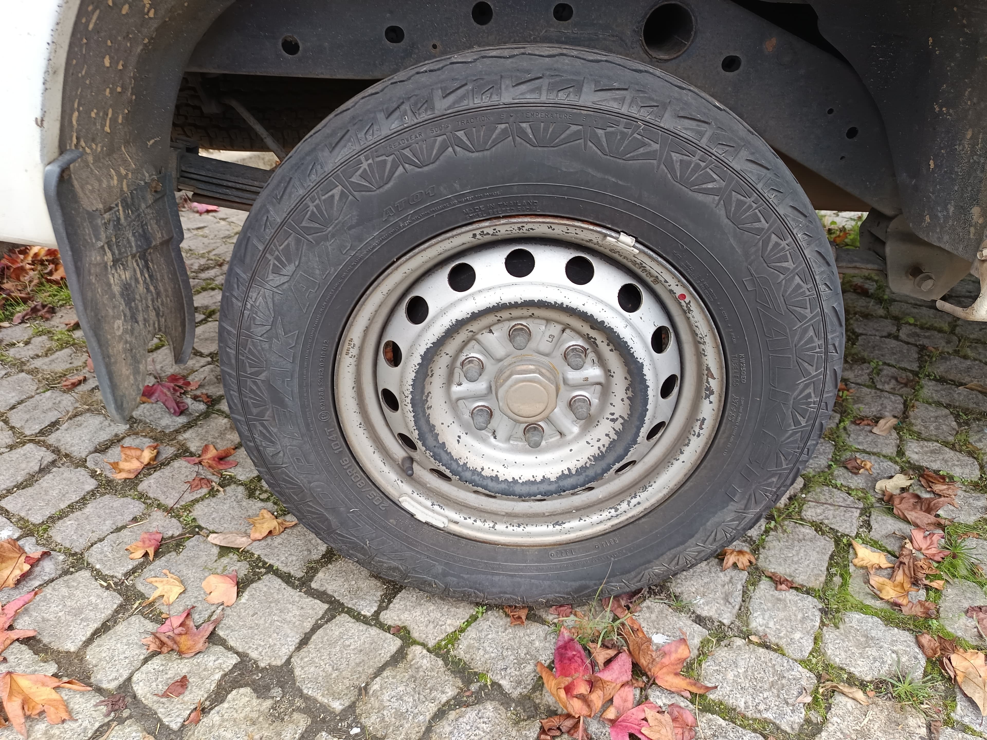 Mitsubishi L200 4WD CC Invite 3 L 2.5 DI-D — imagen 40