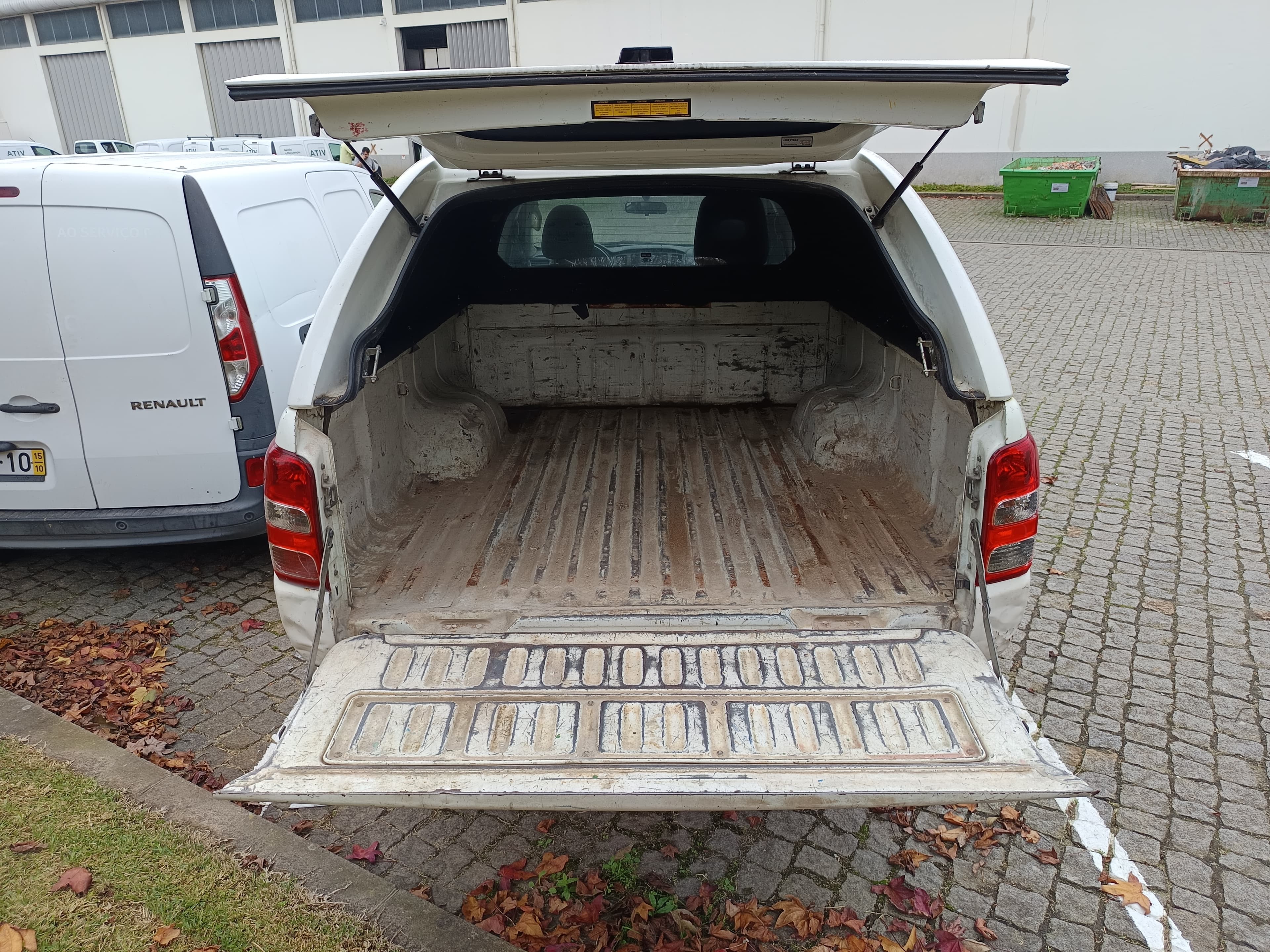 Mitsubishi L200 4WD CC Invite 3 L 2.5 DI-D — imagen 7