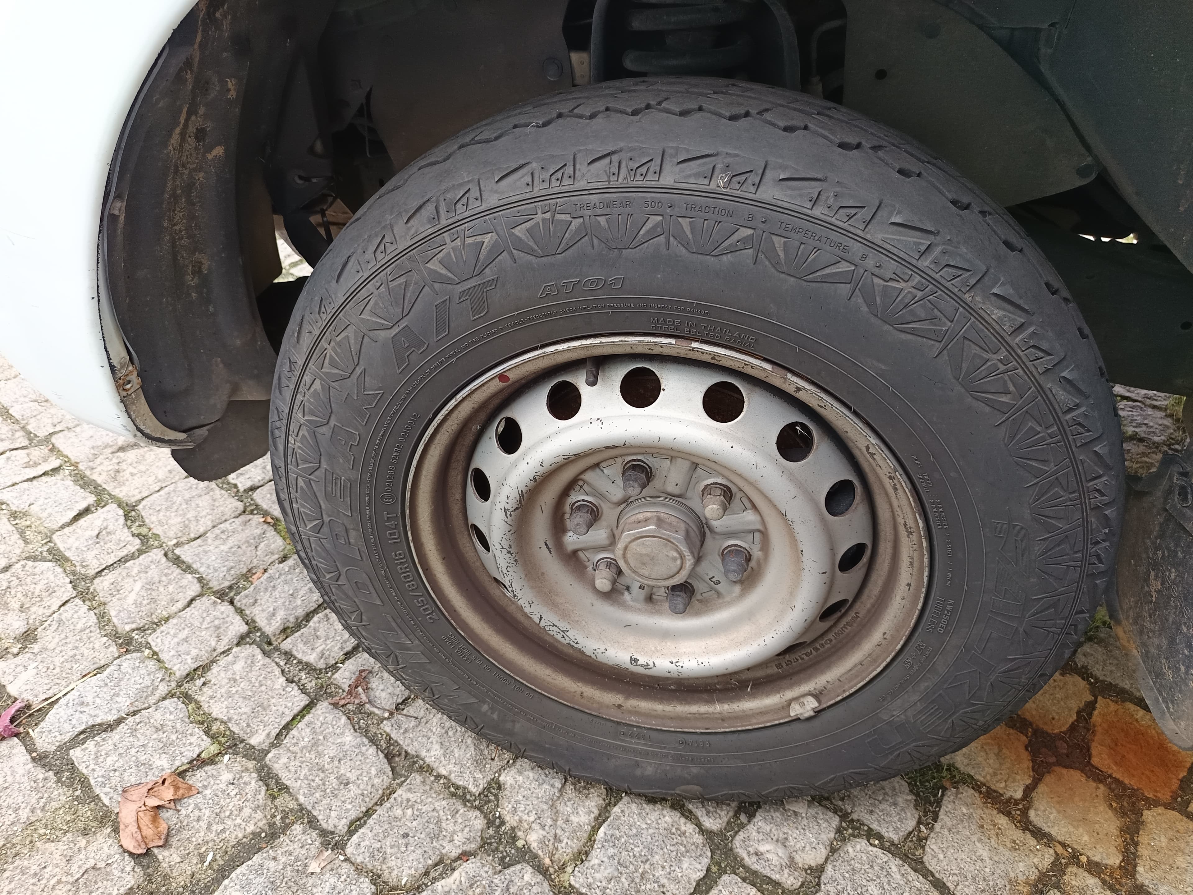 Mitsubishi L200 4WD CC Invite 3 L 2.5 DI-D — imagen 41