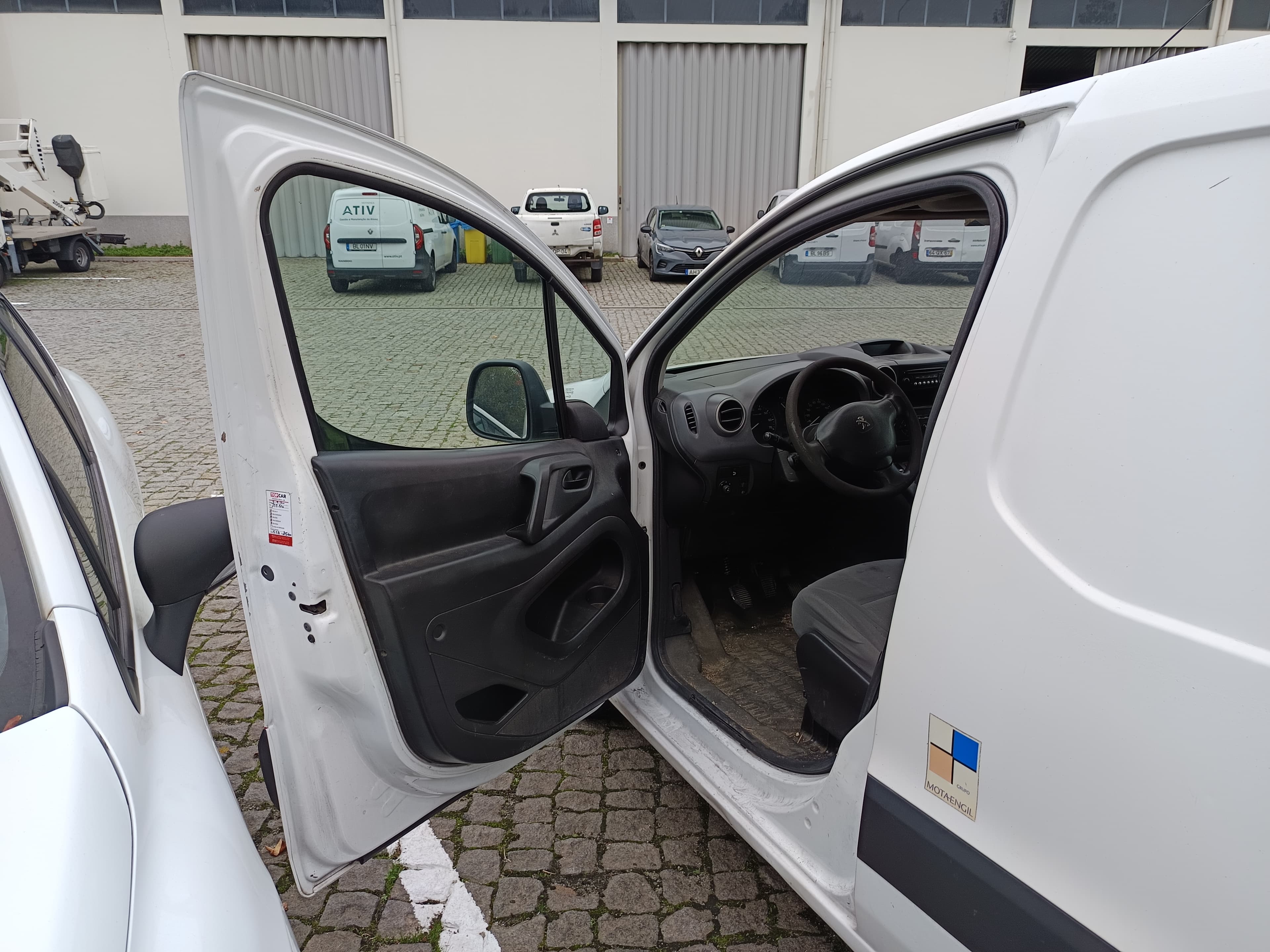 Peugeot Partner 1.6 Hdi L2 Confort Van — imagen 21