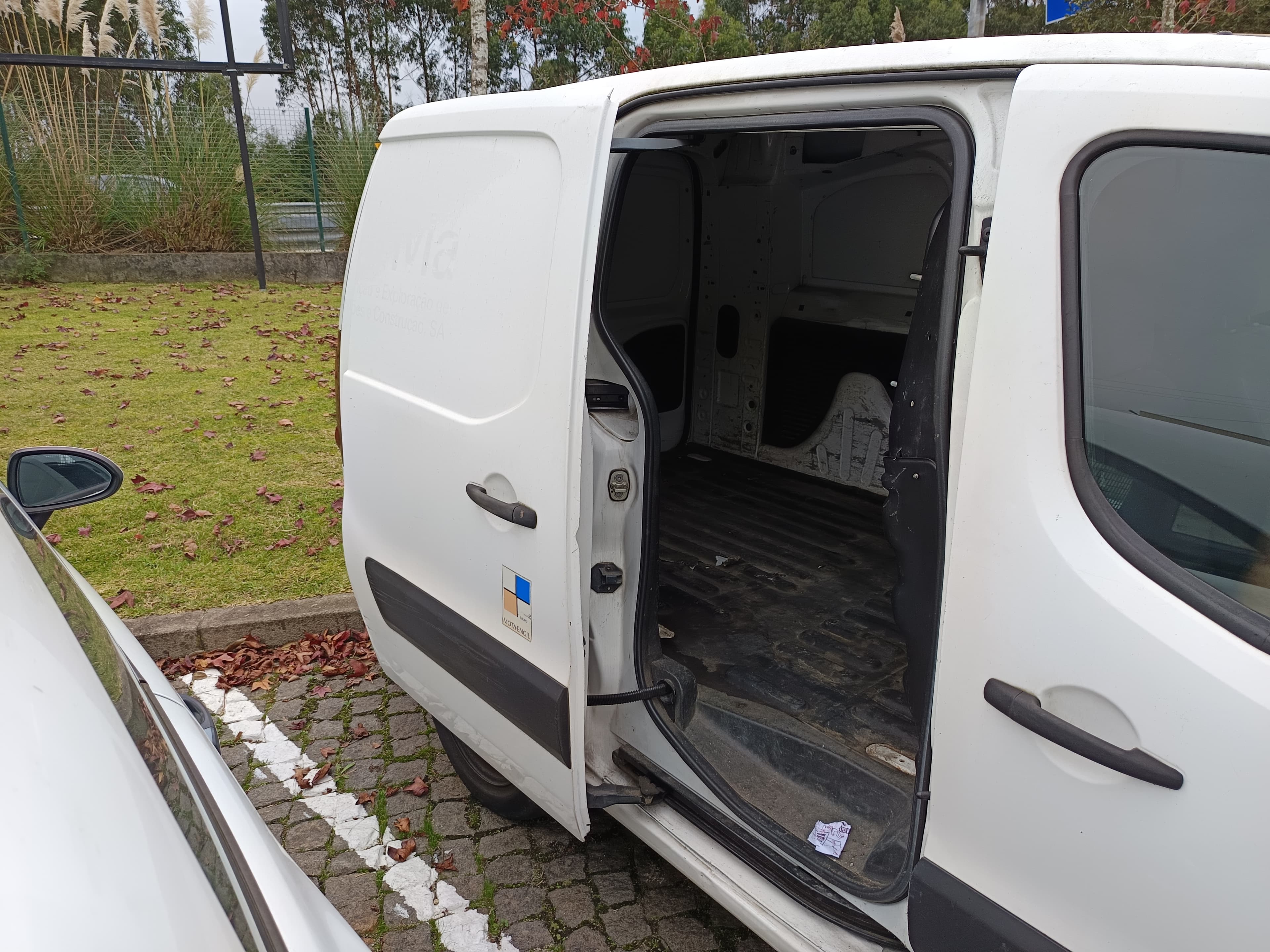 Peugeot Partner 1.6 Hdi L2 Confort Van — imagen 15