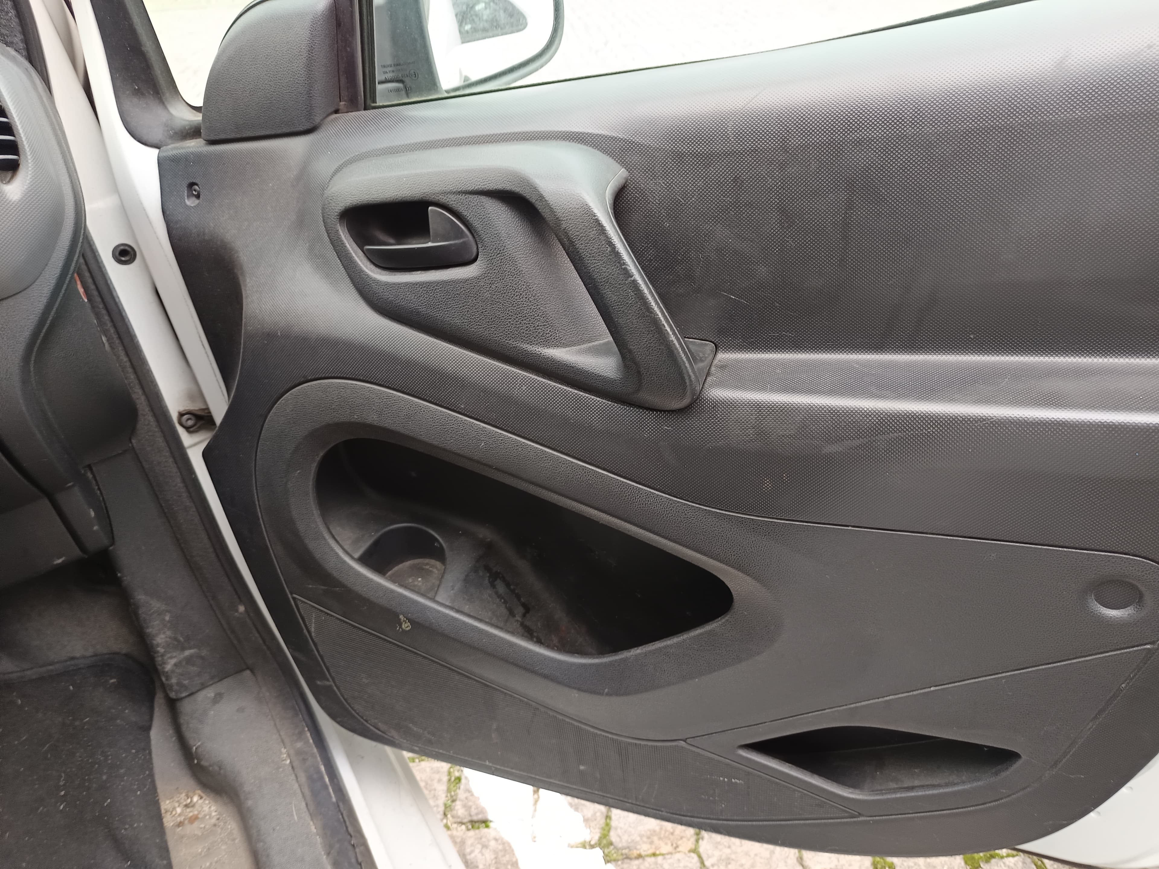Peugeot Partner 1.6 Hdi L2 Confort Van — imagen 19