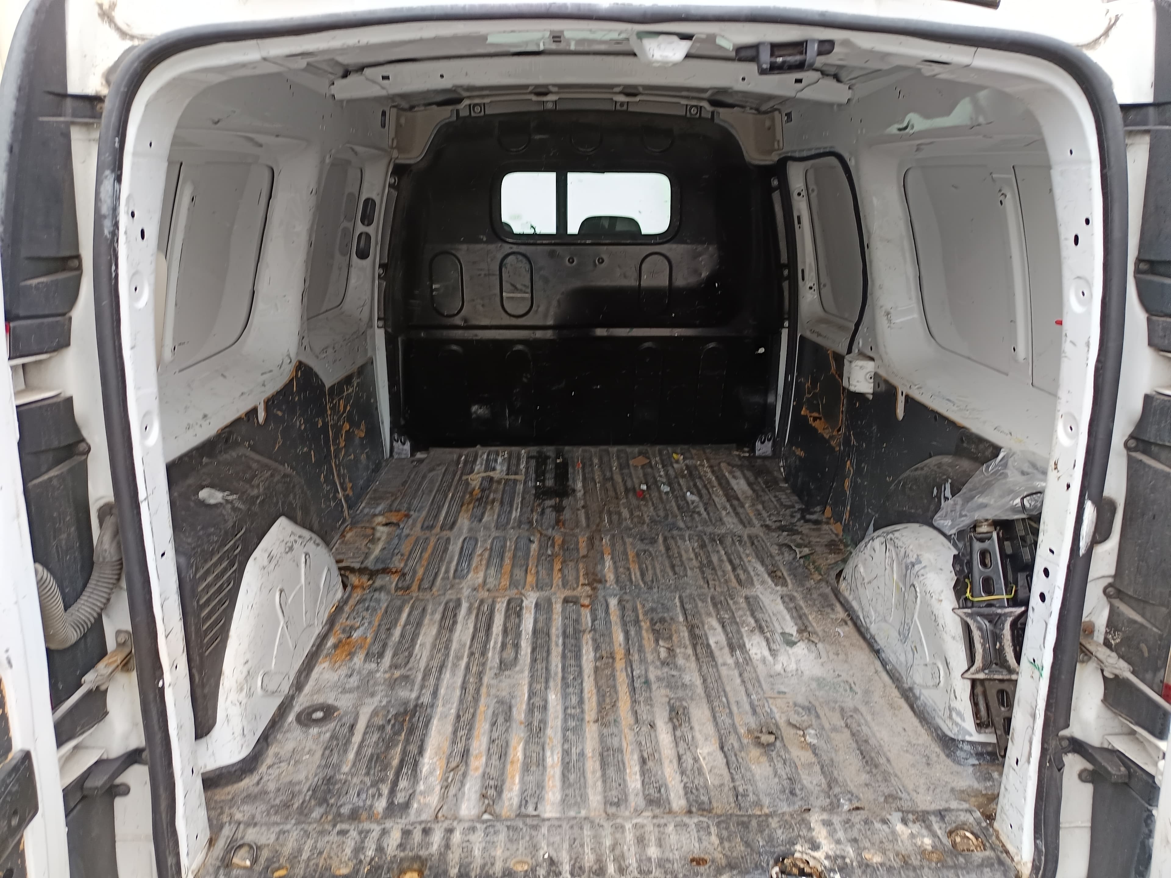 Renault Kangoo Maxi Business 1.5 DCI — imagem 15