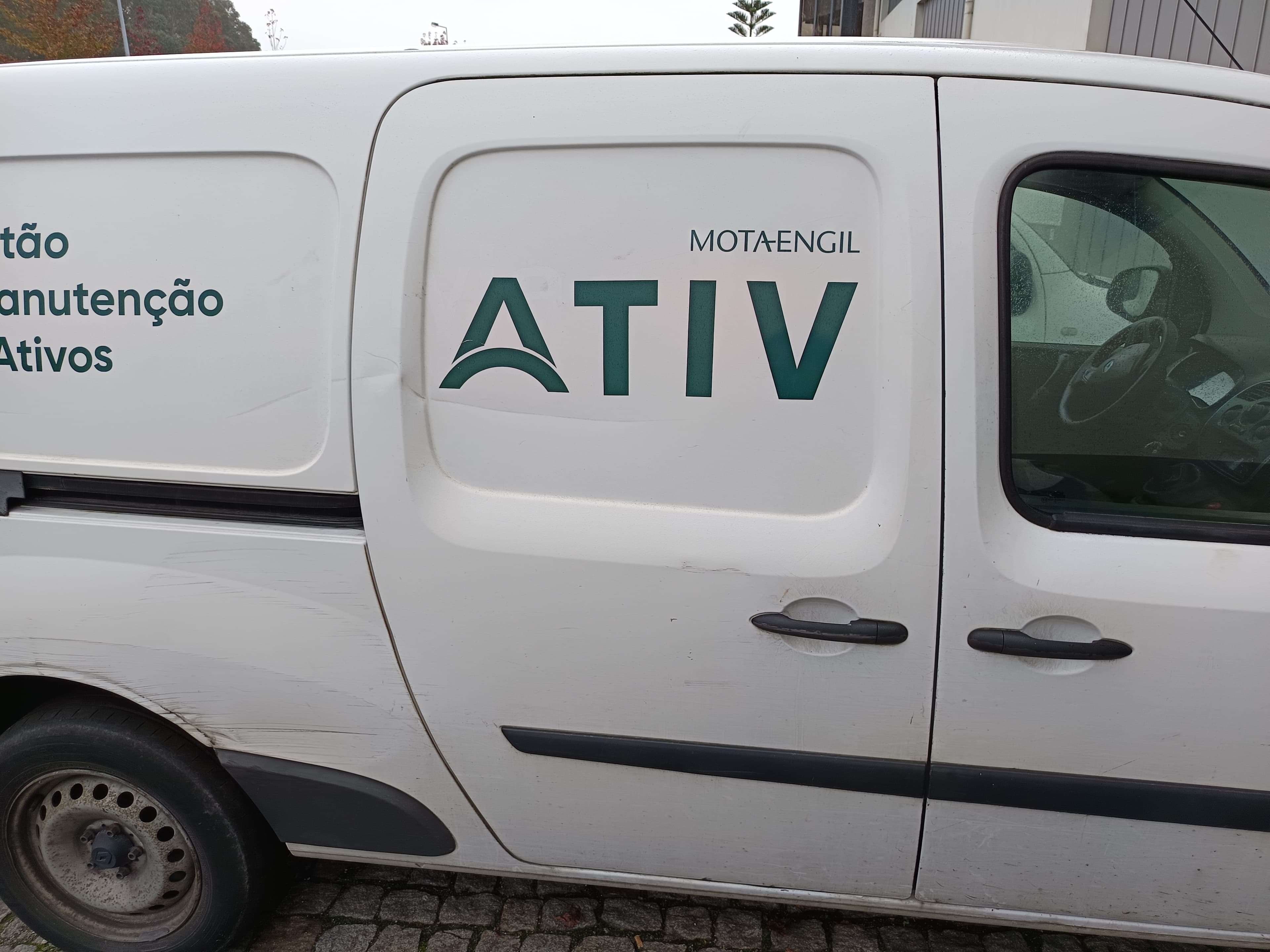 Renault Kangoo Maxi Business 1.5 DCI — imagem 17