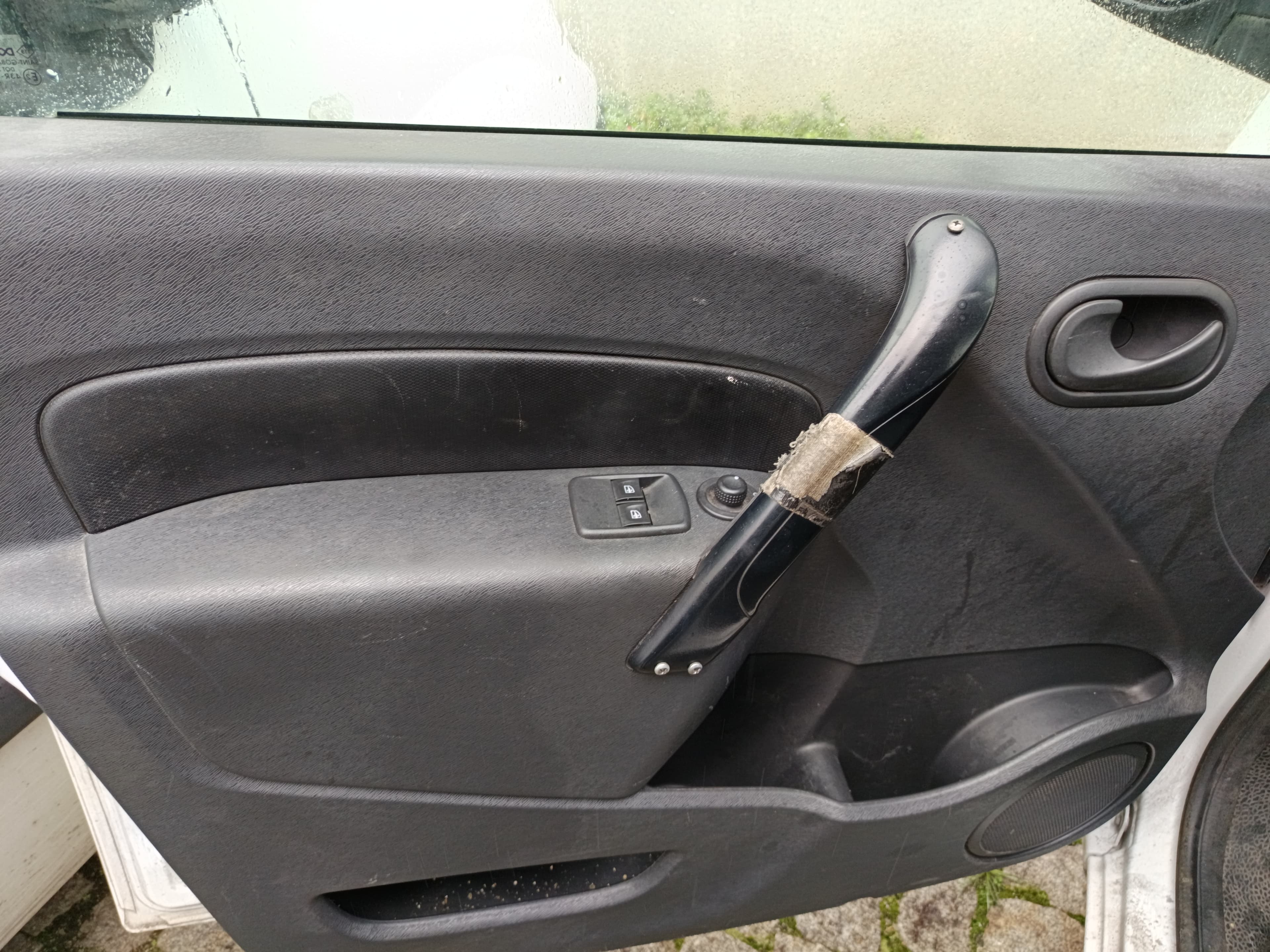 Renault Kangoo Maxi Business 1.5 DCI — imagem 23