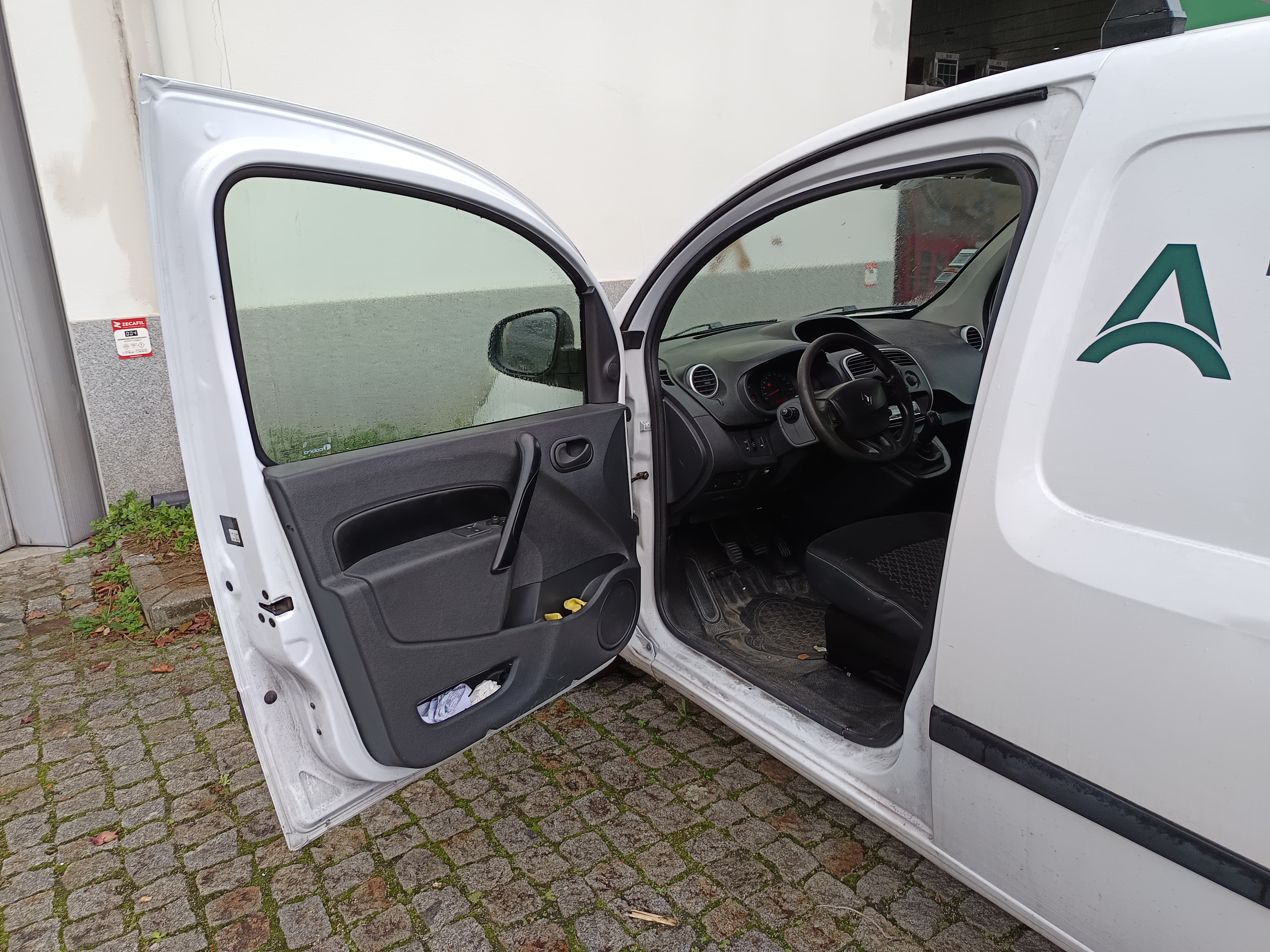 Renault Kangoo Maxi Business 1.5 DCI — image 21