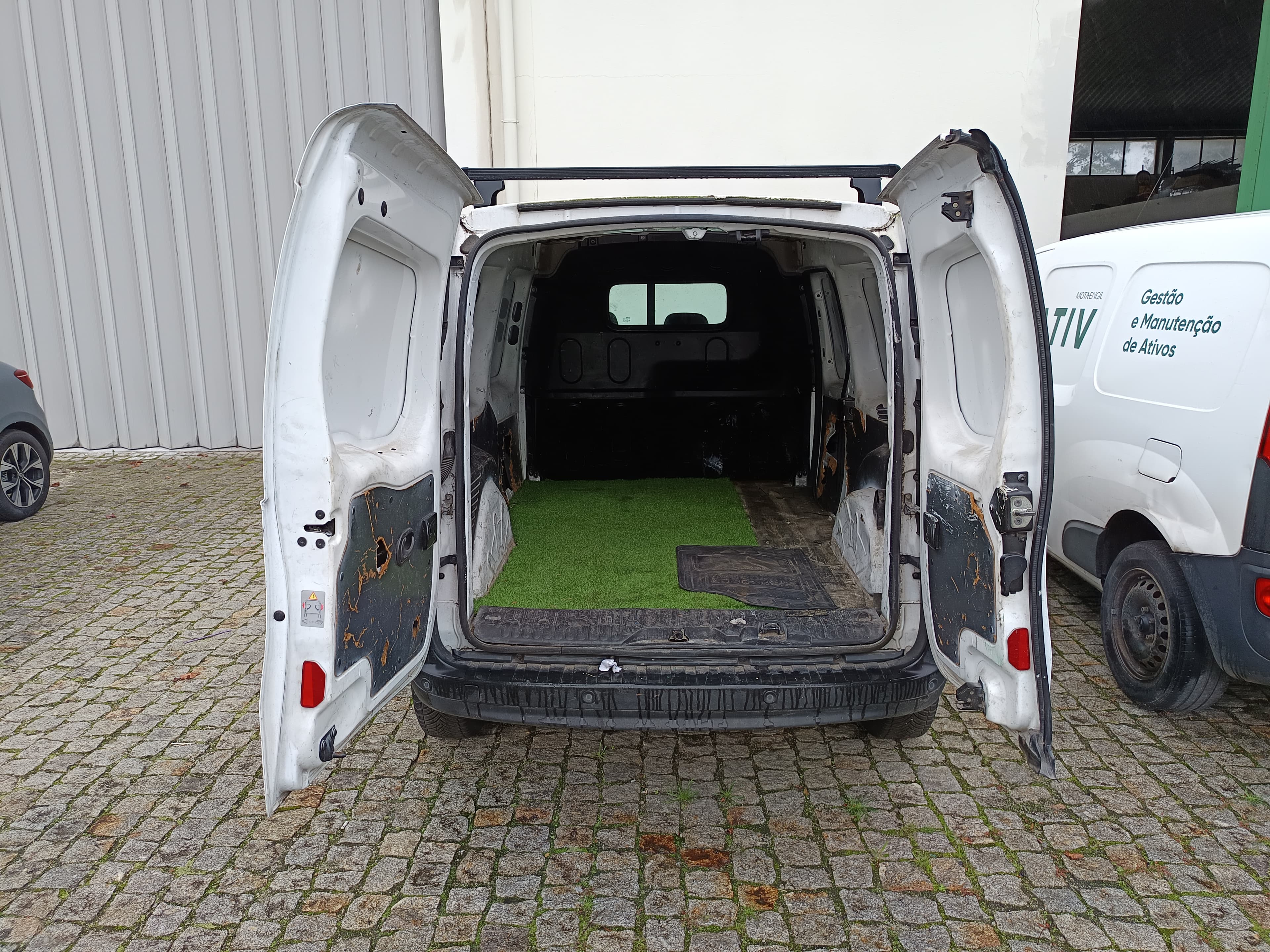 Renault Kangoo Maxi Business 1.5 DCI — image 7