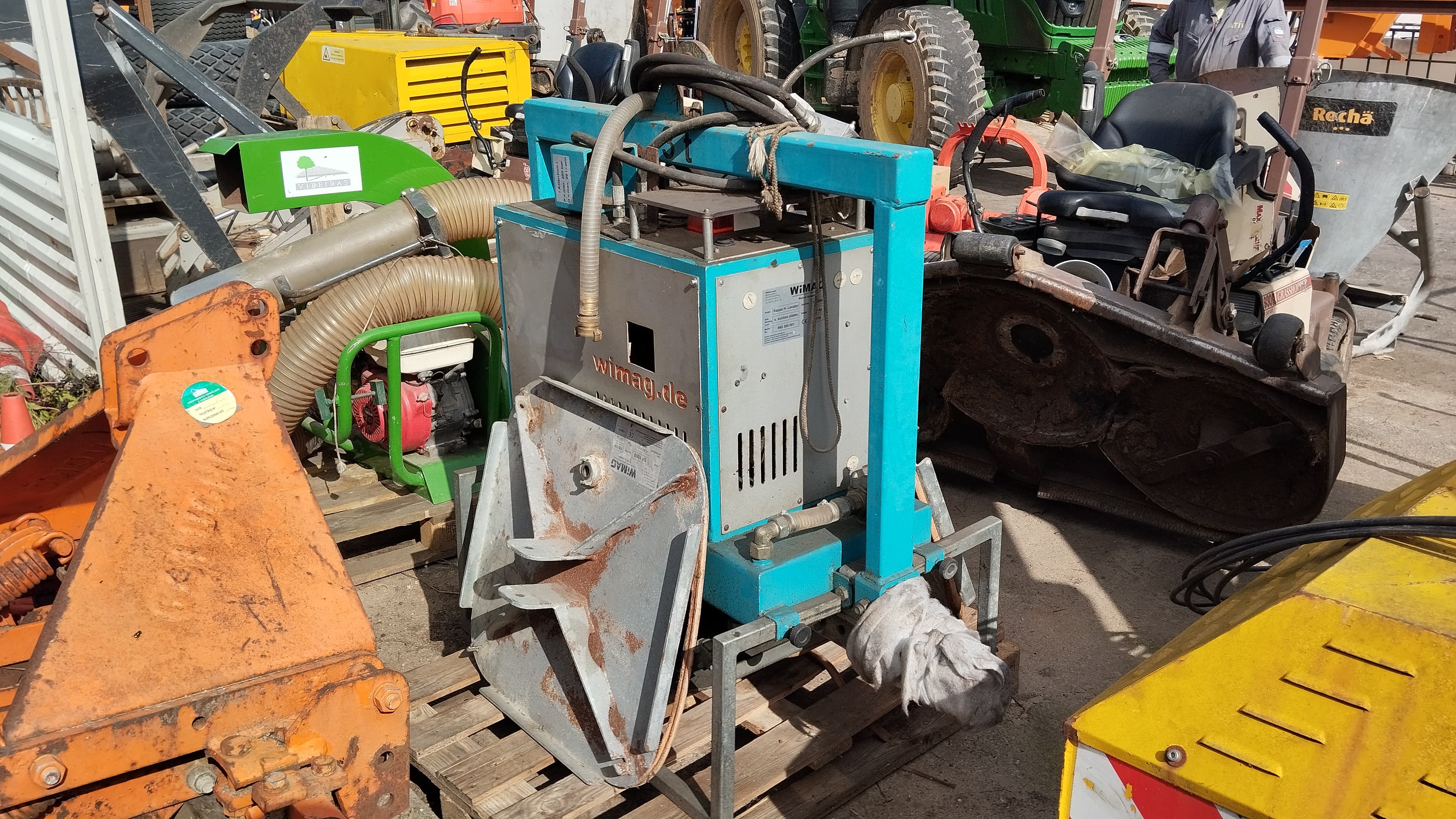 Hydraulic Vacuum — image 3