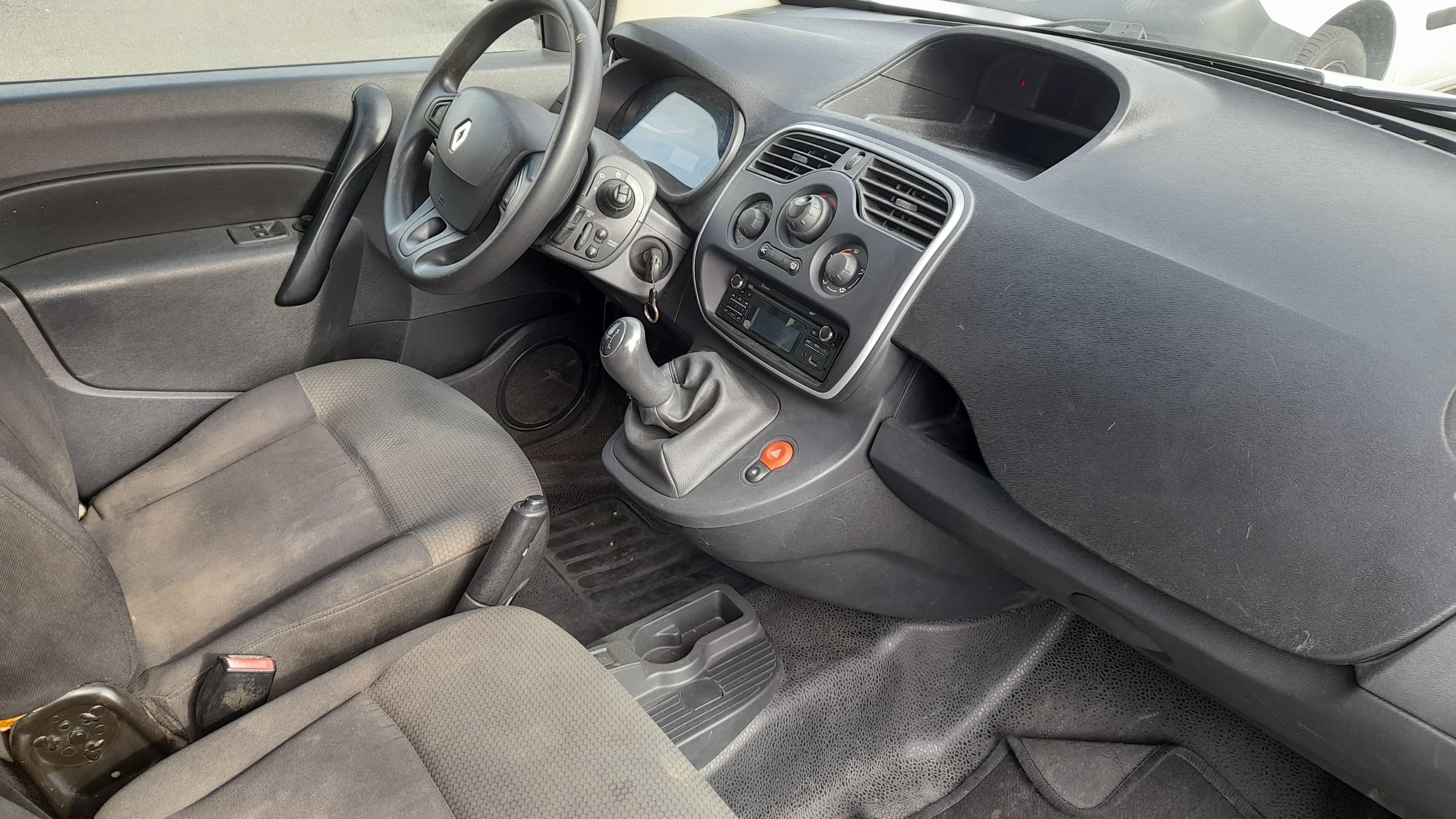 Renault Kangoo Maxi 1.5DCI 90CV — imagen 10