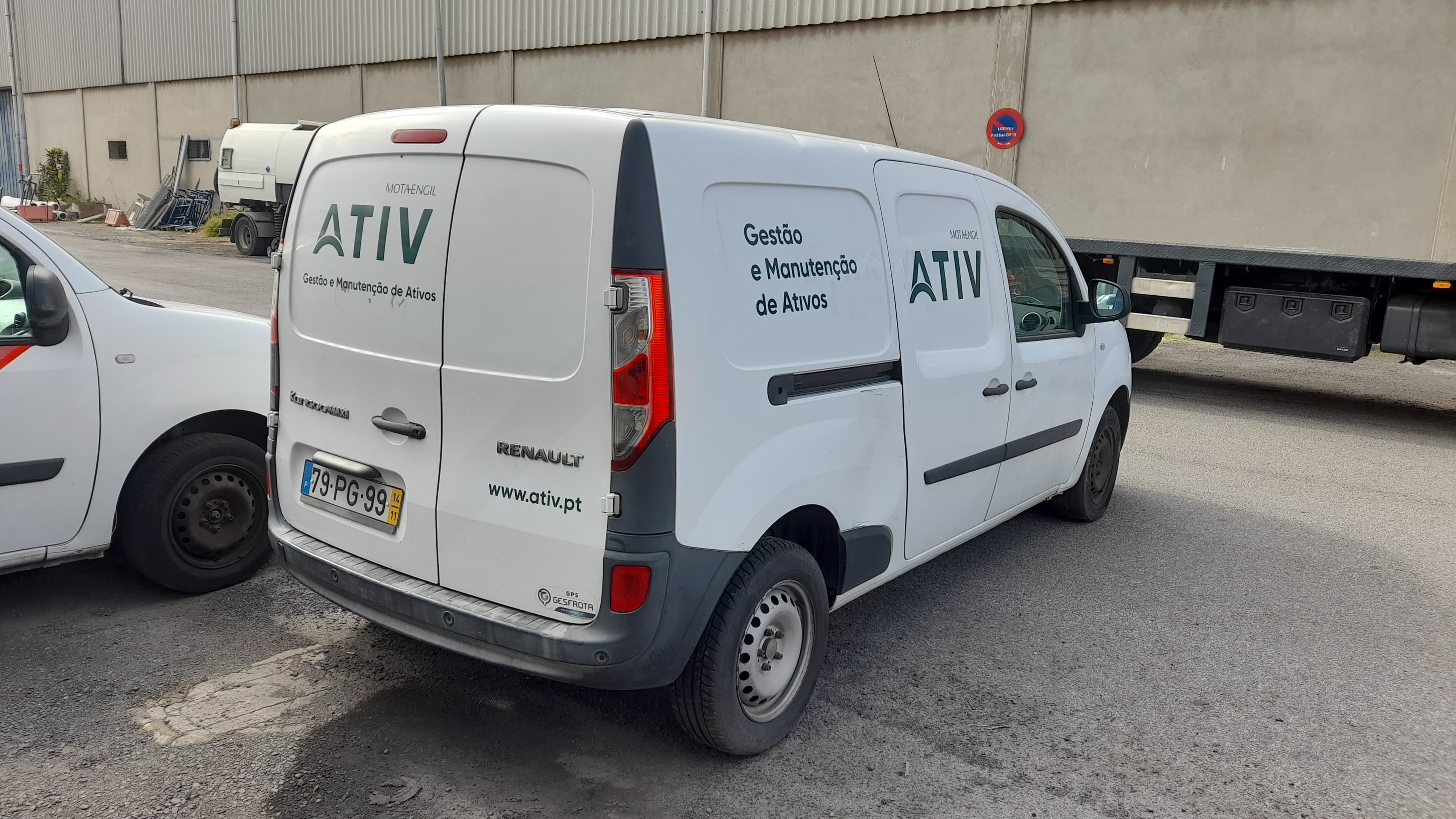 Renault Kangoo Maxi 1.5DCI 90CV — imagem 6