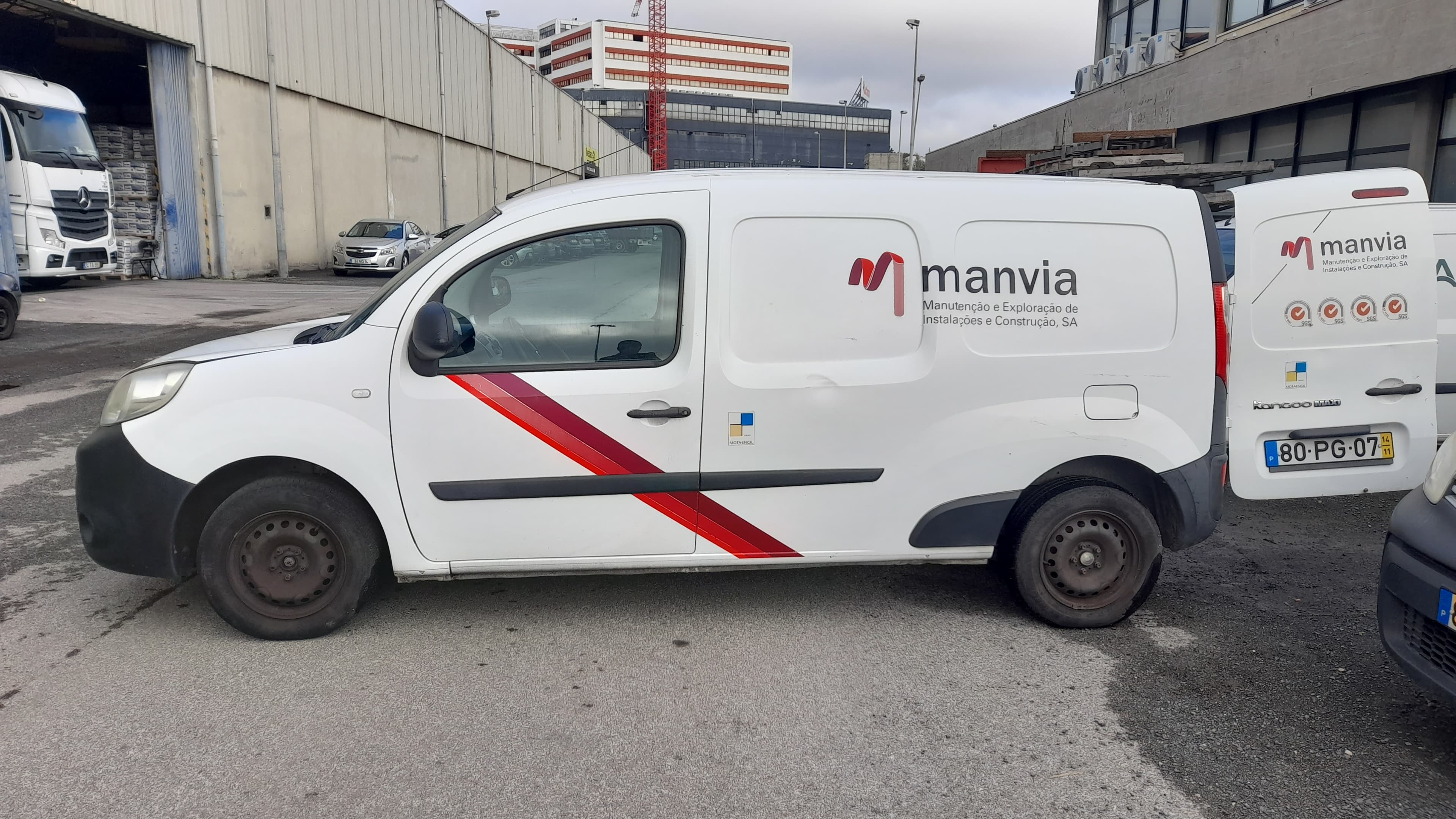 Renault Kangoo Maxi 1.5DCI 90CV — imagem 4