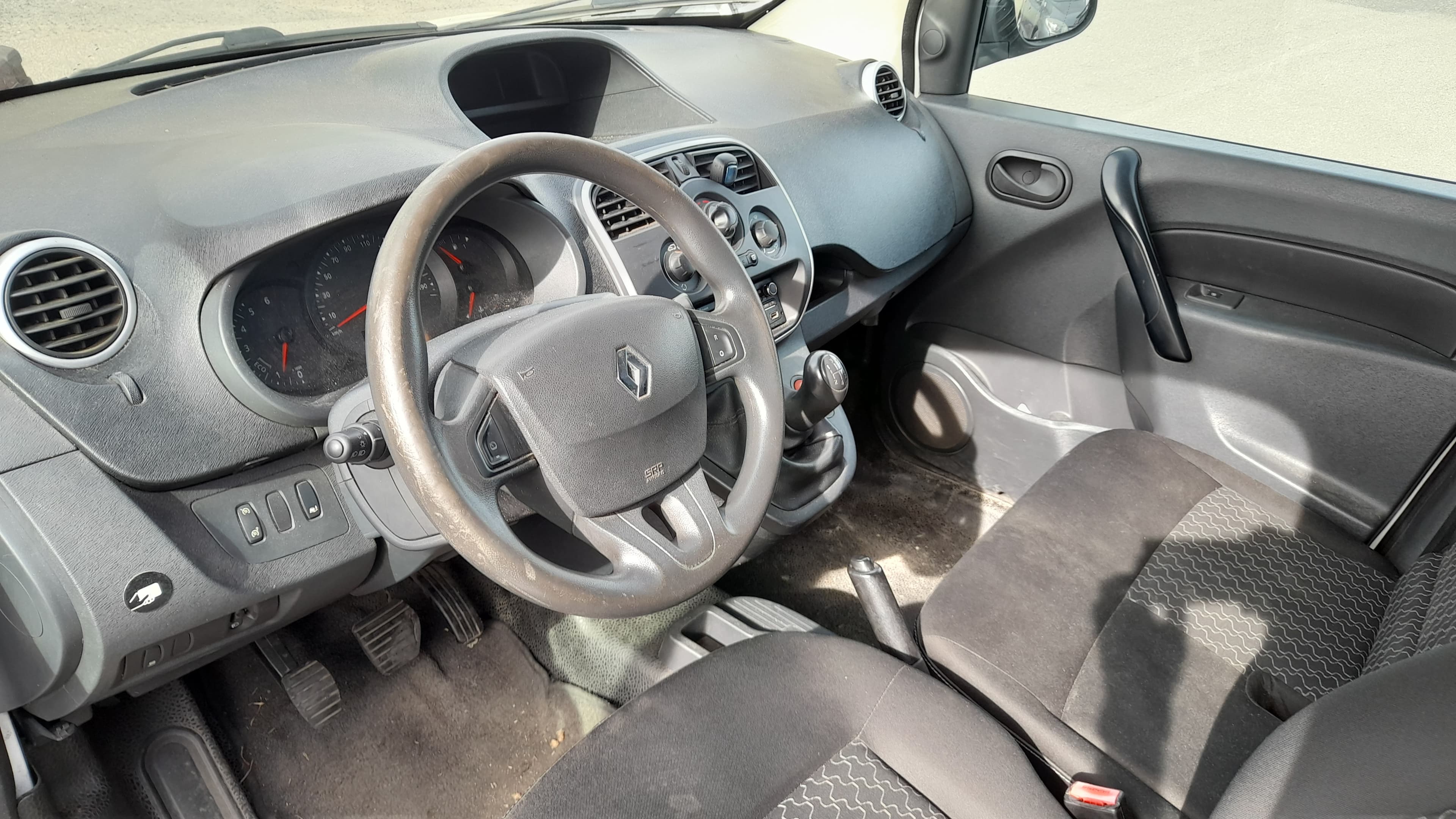 Renault Kangoo Maxi 1.5DCI 90CV — imagen 11