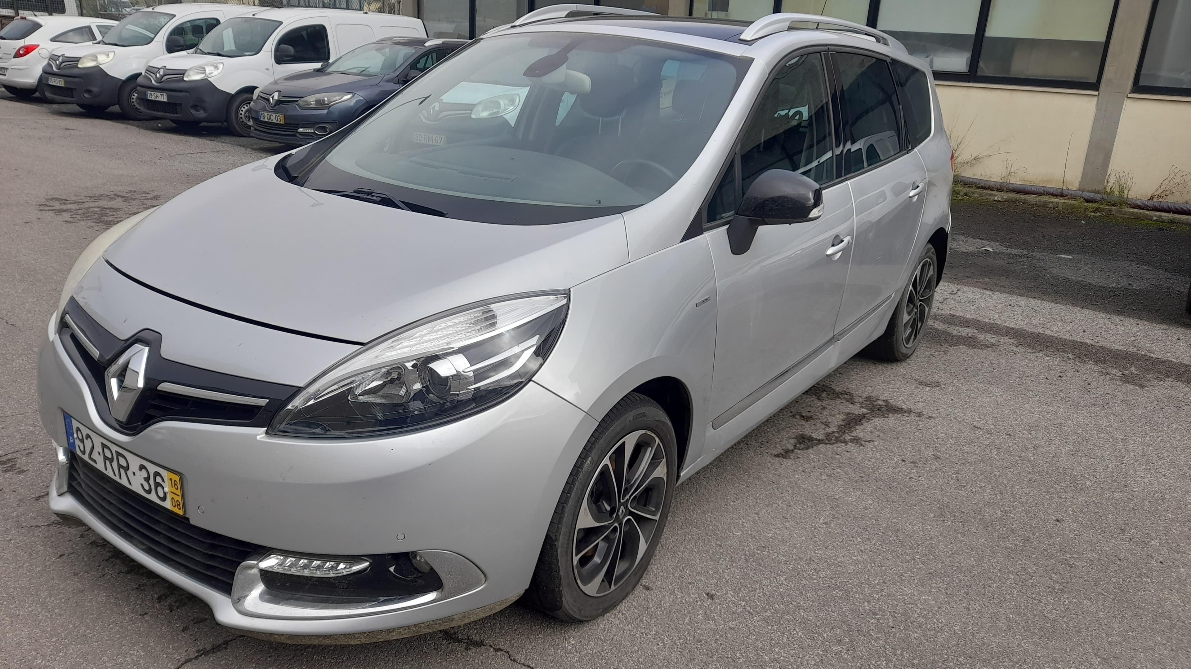 Renault Grand Scenic 1.5 DCI 110CV — imagem 1