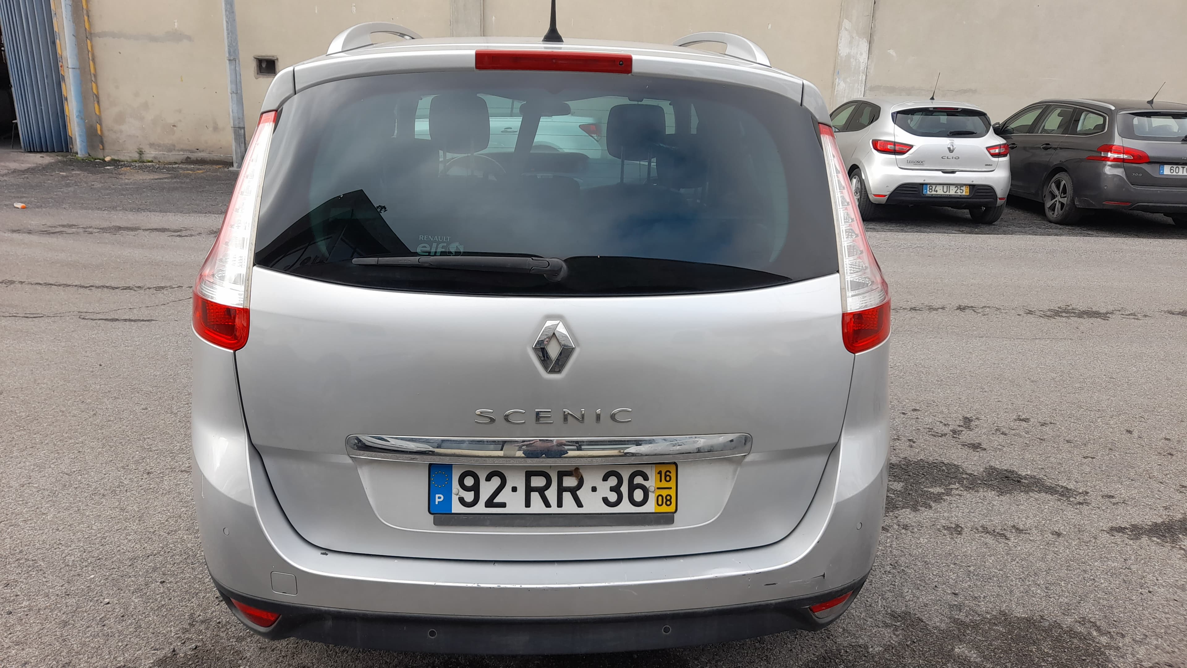 Renault Grand Scenic 1.5 DCI 110CV — imagem 7