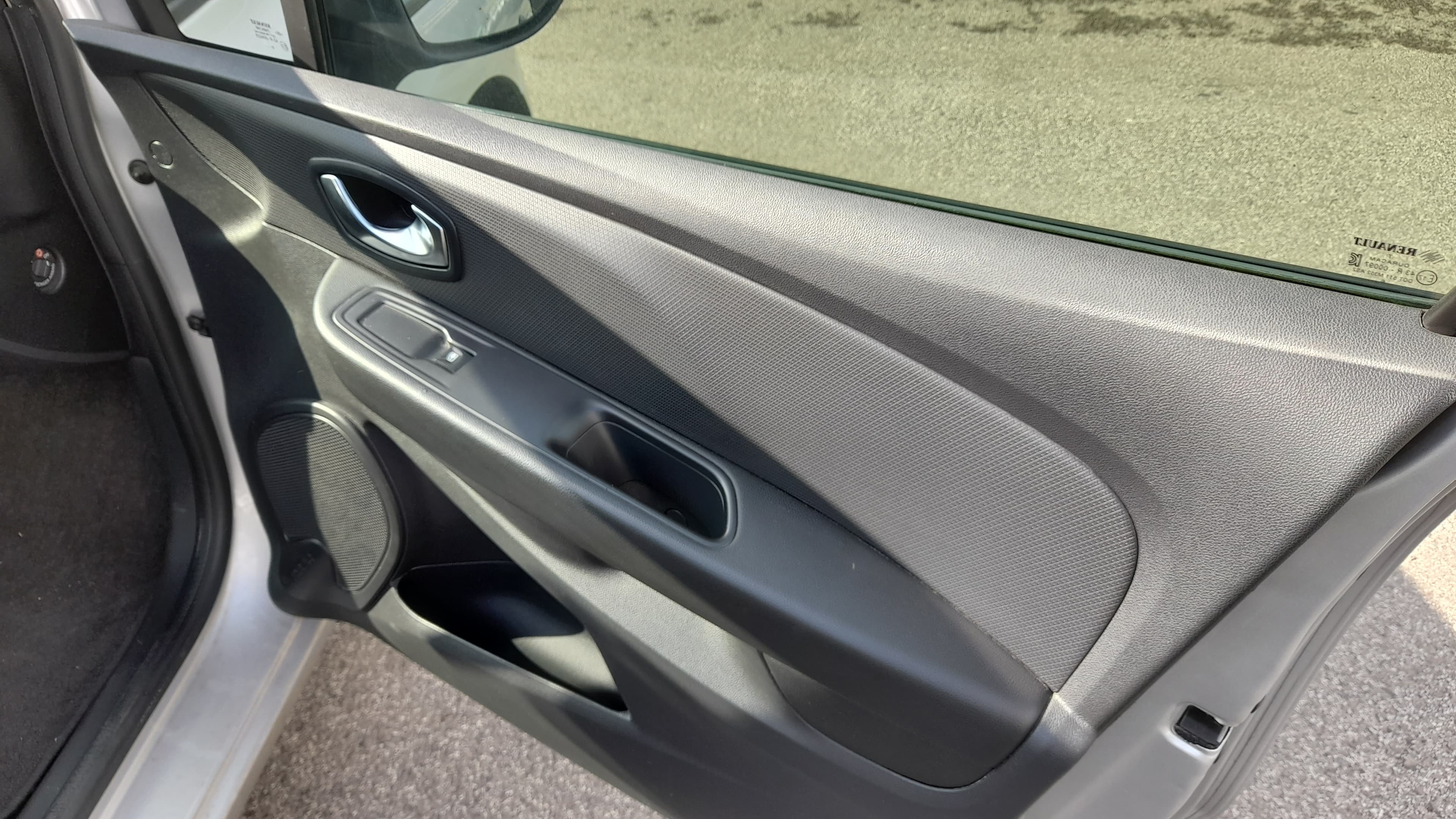 Renault Clio 1.5 DCI 90CV — imagem 17