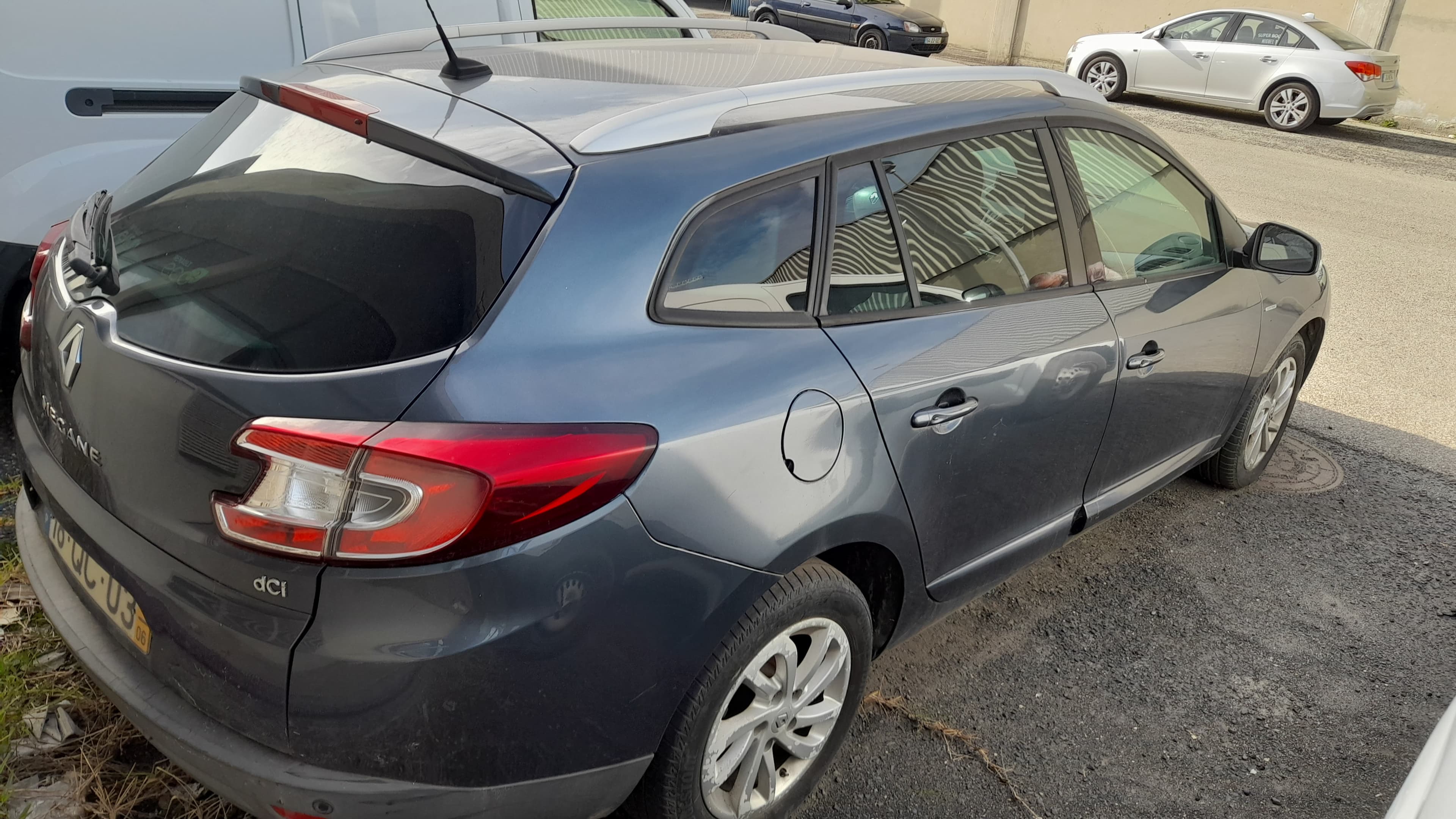 Renault Megane Sport Tourer 1.5 DCI 110CV — imagen 3