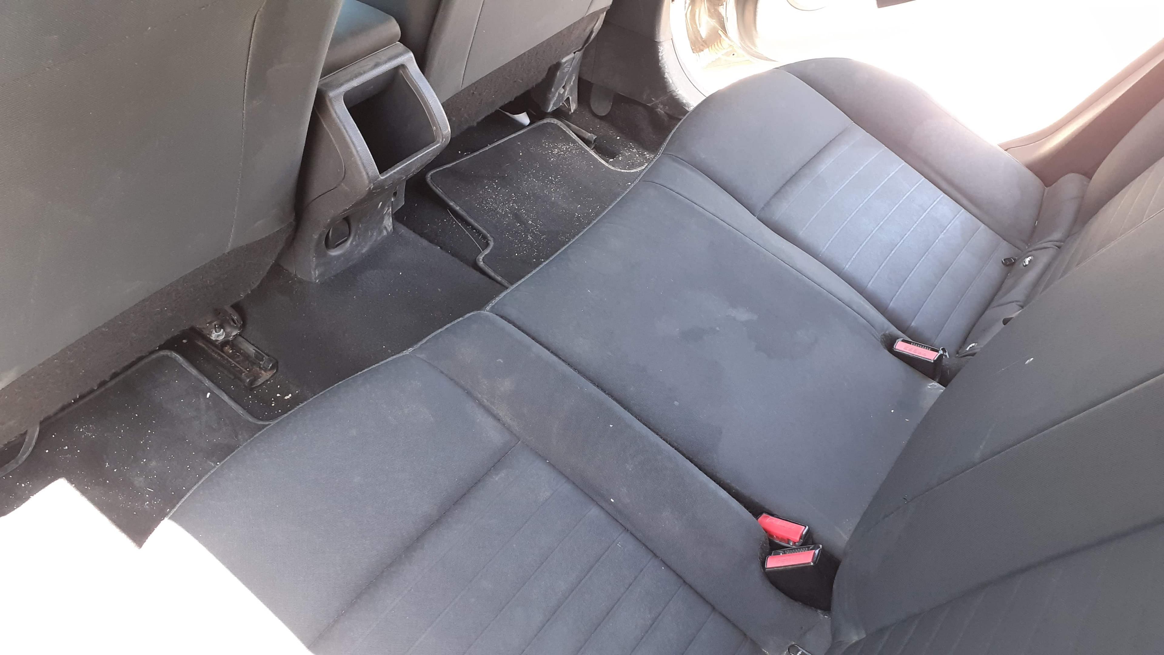 Renault Megane Sport Tourer 1.5 DCI 110CV — imagen 8